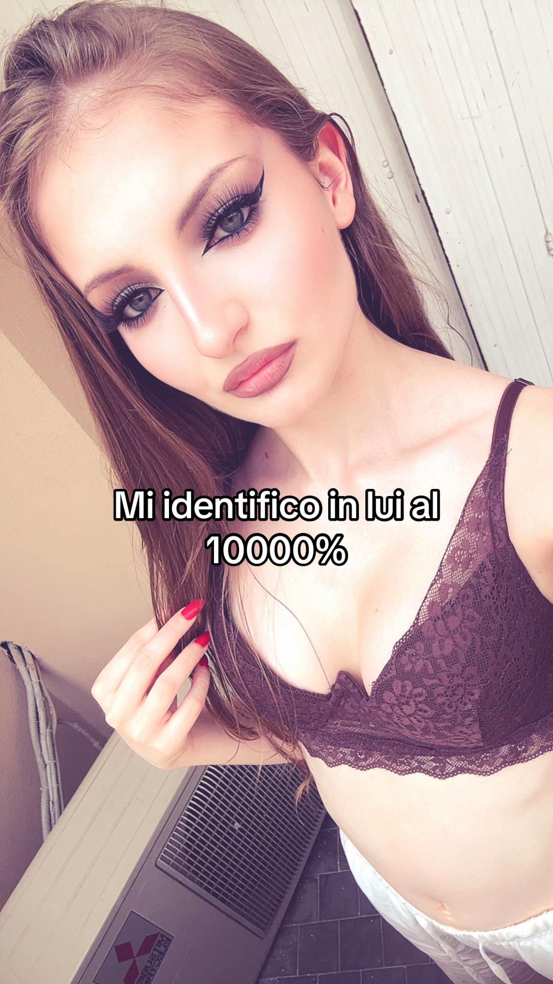 @Cris.🌙