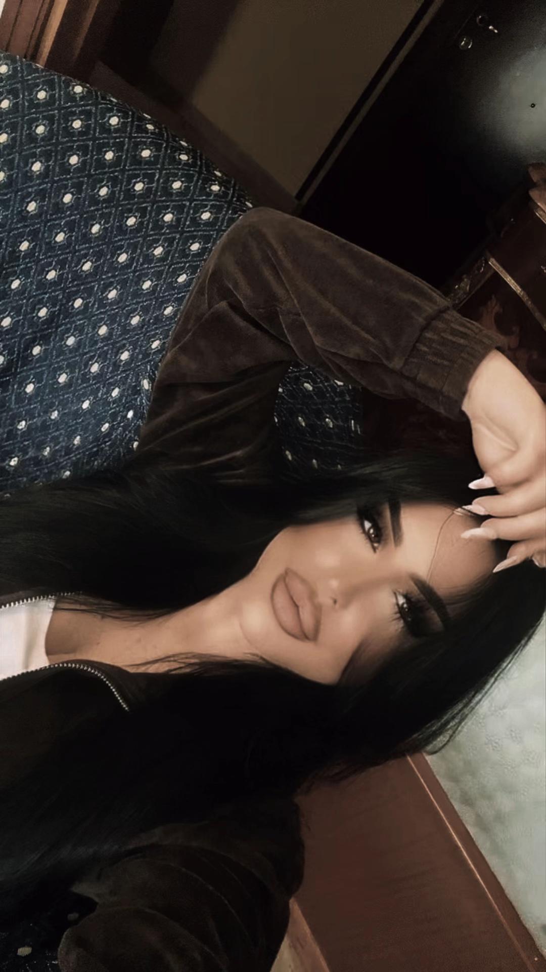 @𝓐𝓷𝓷𝓪 𝓵𝓪𝔃𝔃𝓪𝓷𝓸