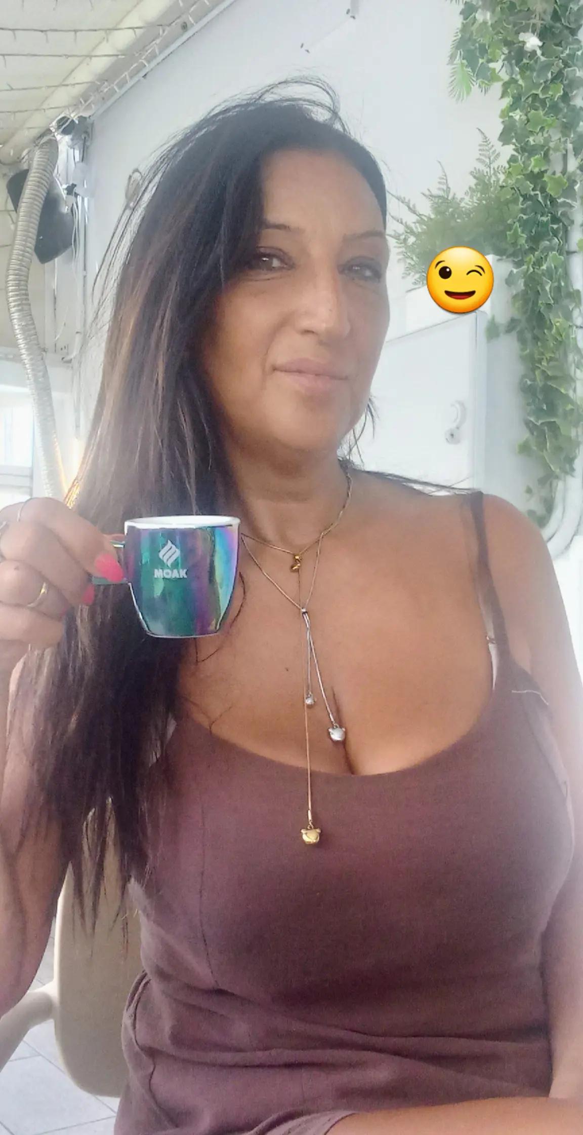 @ivi