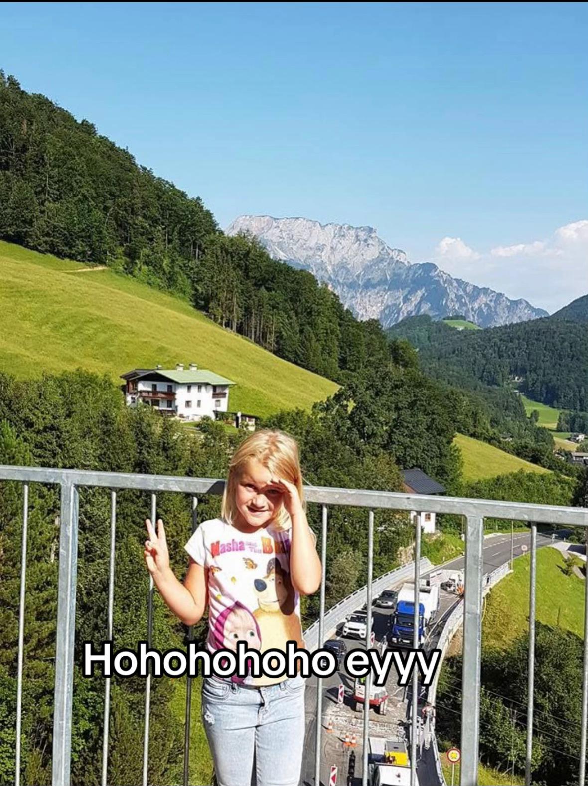 @Lena🌸