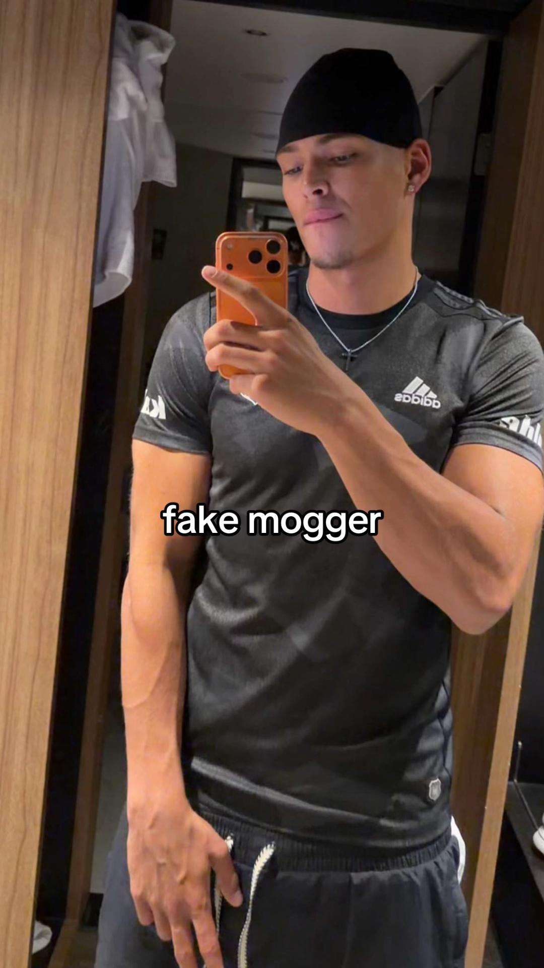 @KAPISZON
