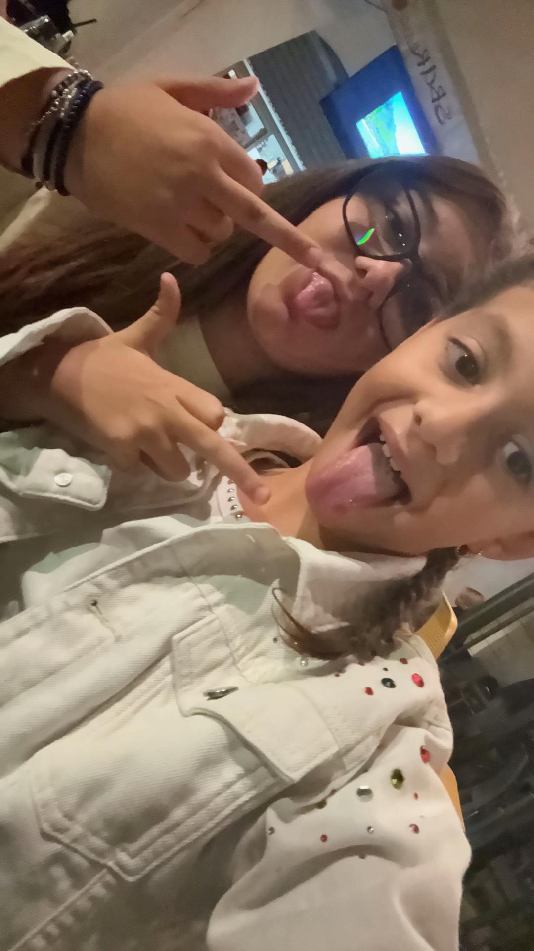 @Valentina