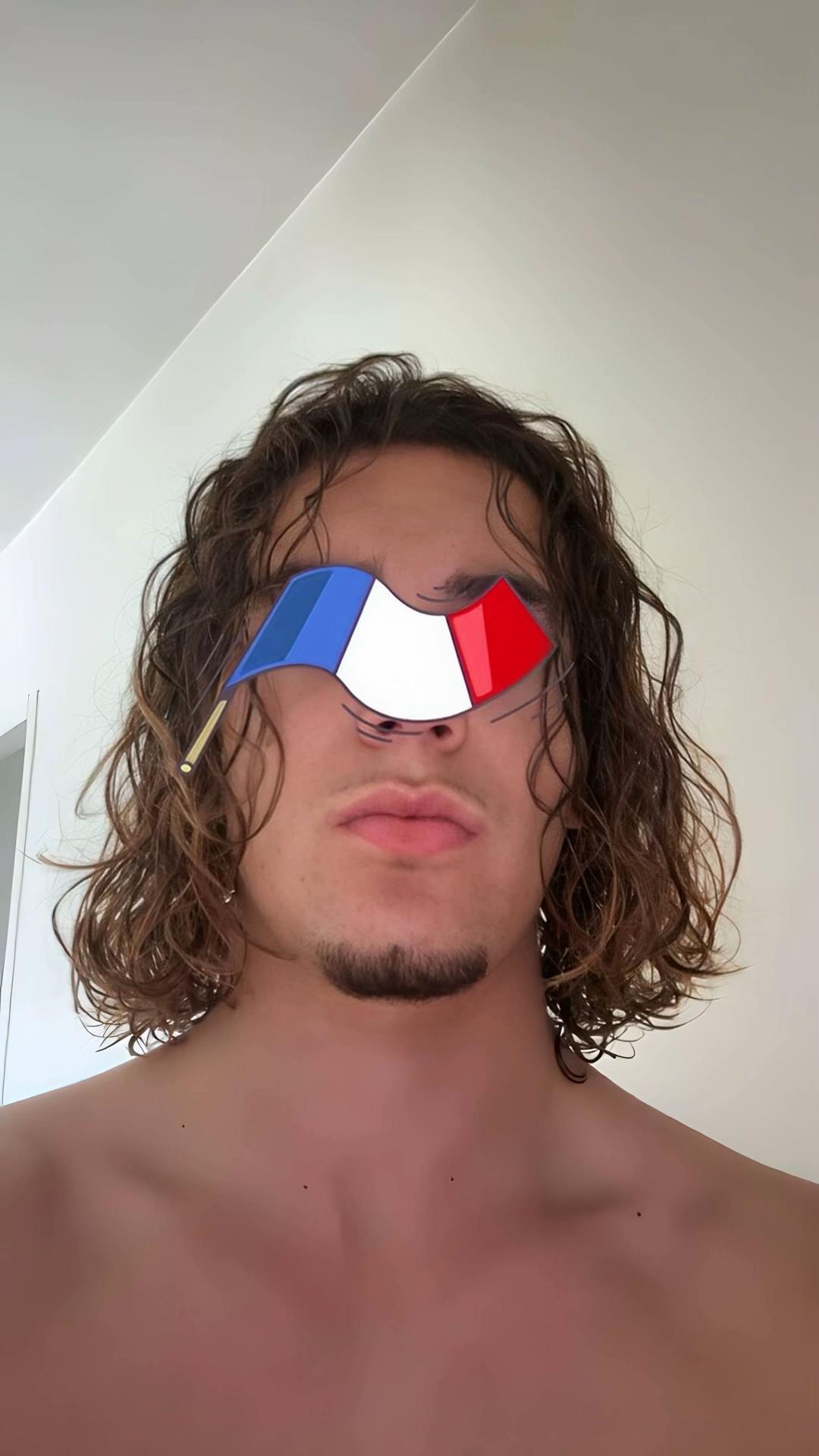 @️