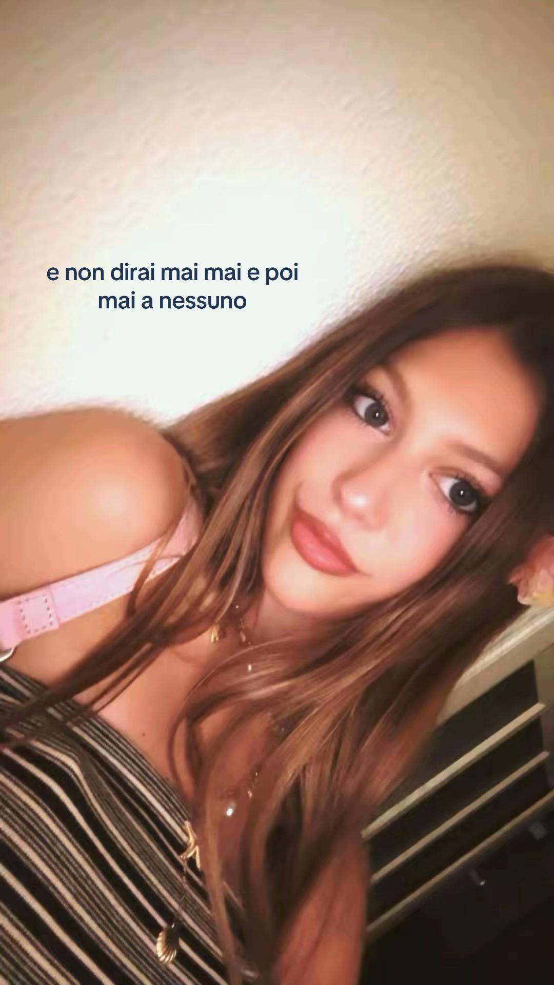 @ade🫰🏻