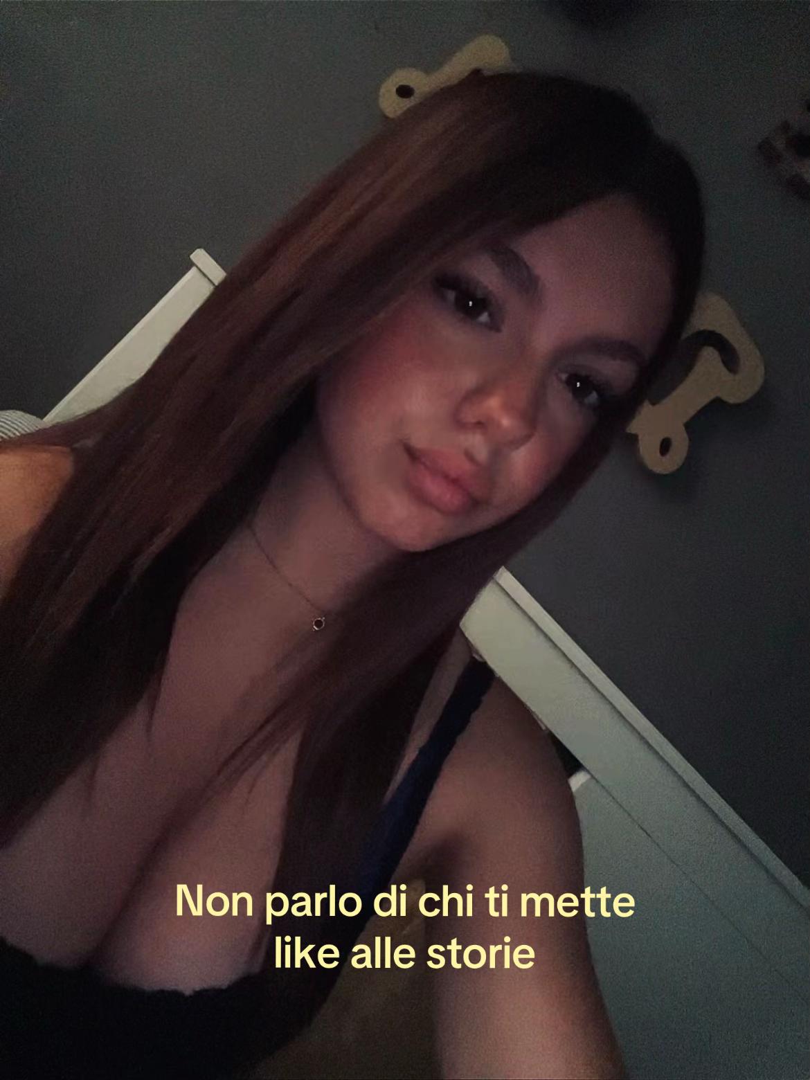 @ele lontano🍒