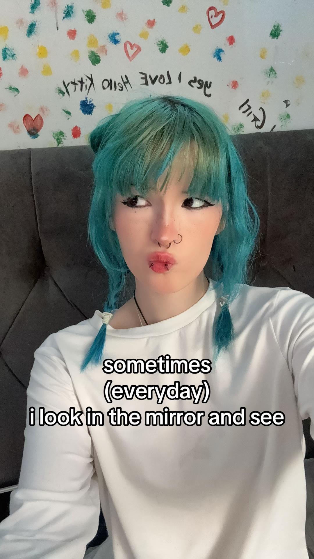 @𝕺𝖑𝖑𝖎𝖊 🦇
