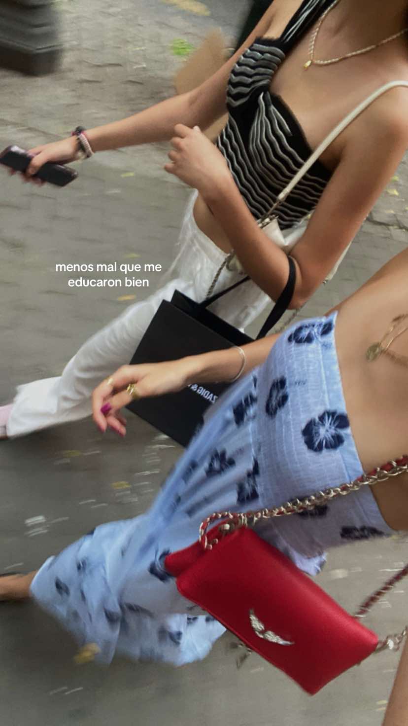 @elenita