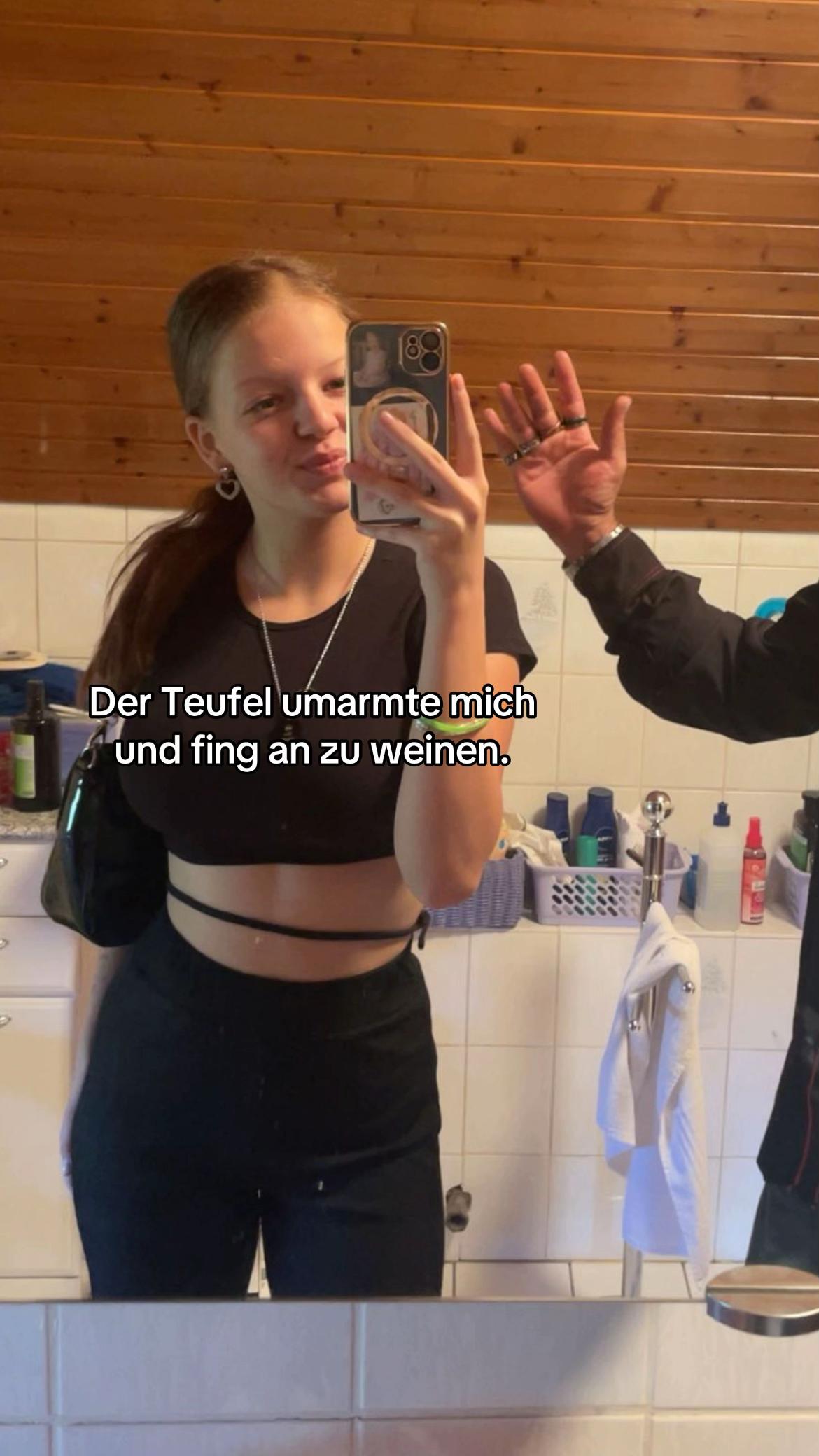 @Lia
