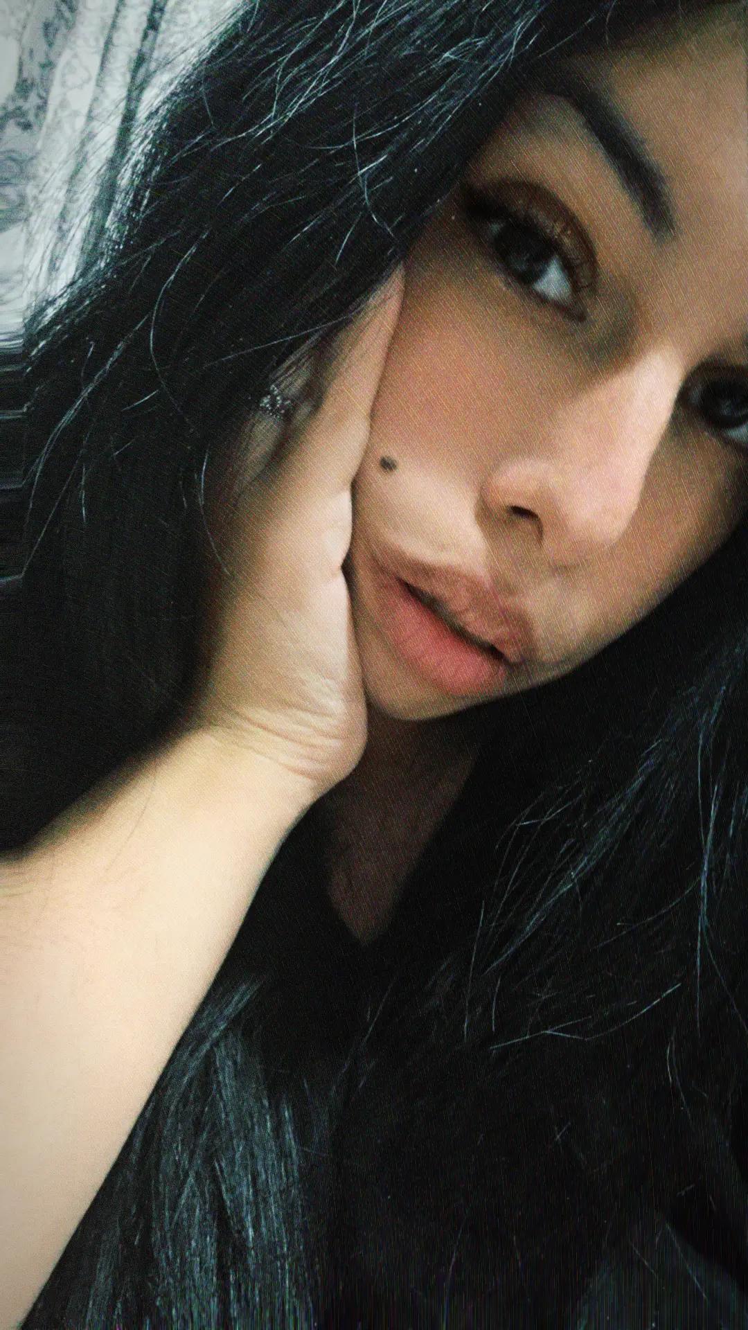 @👽