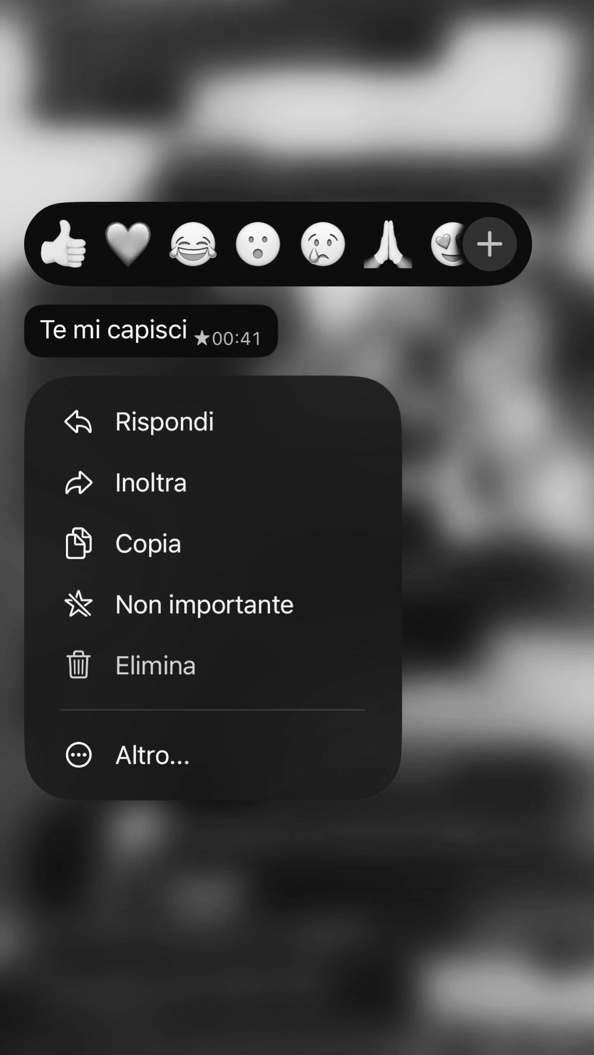 @𝒱