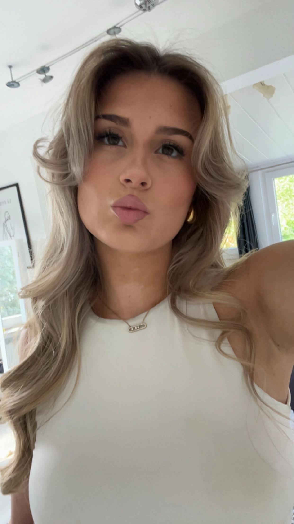 @emilyypsh