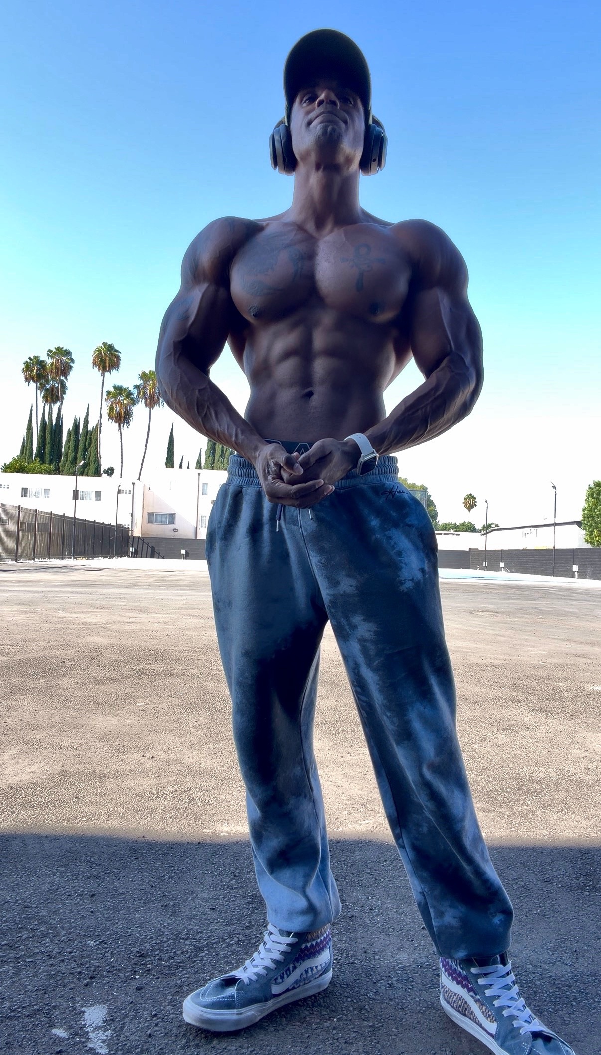 @LJ_Aesth3tic