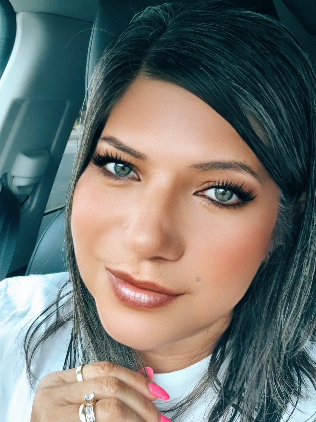 @♑️🦋🇺🇸Victoria Bella🇸🇻🦋
