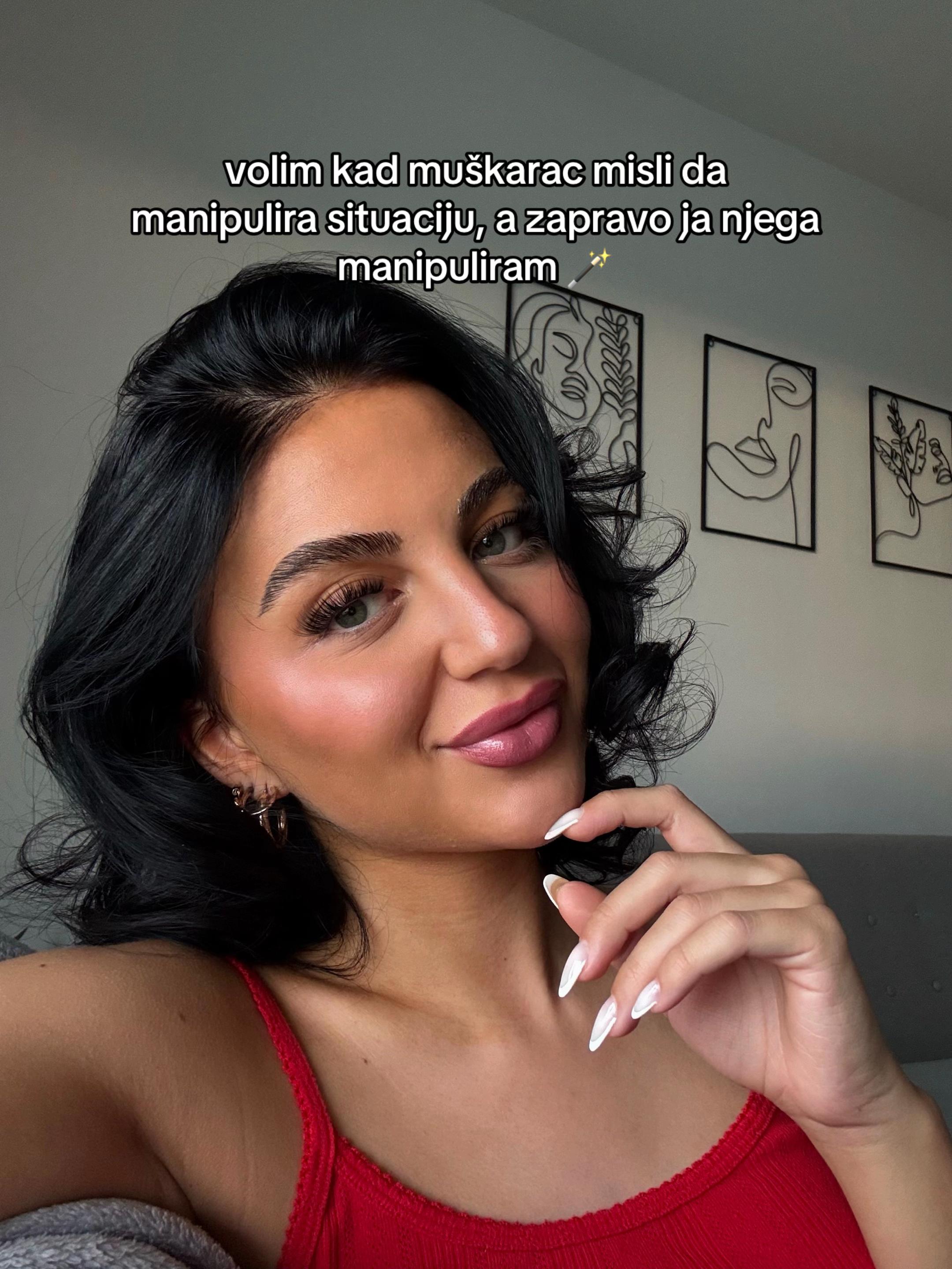 @Ella 💋