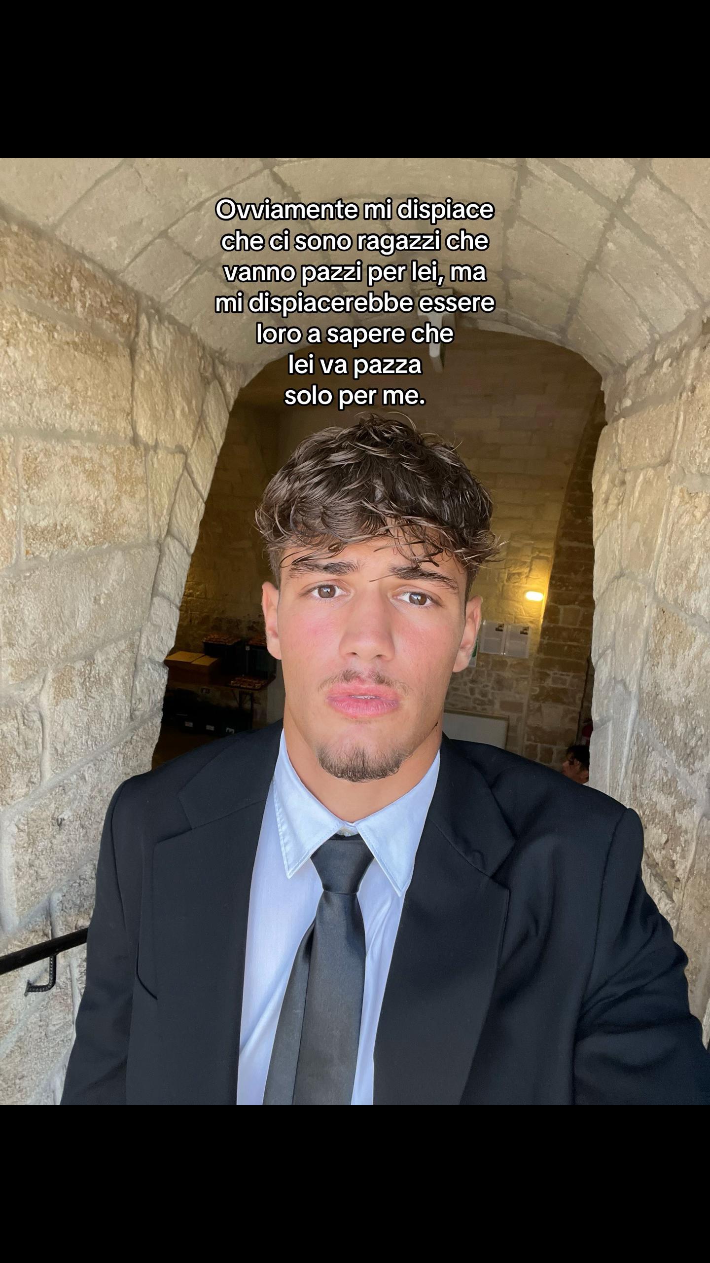 @𝐅𝐑𝐄𝐍𝐂𝐈𝐒💎