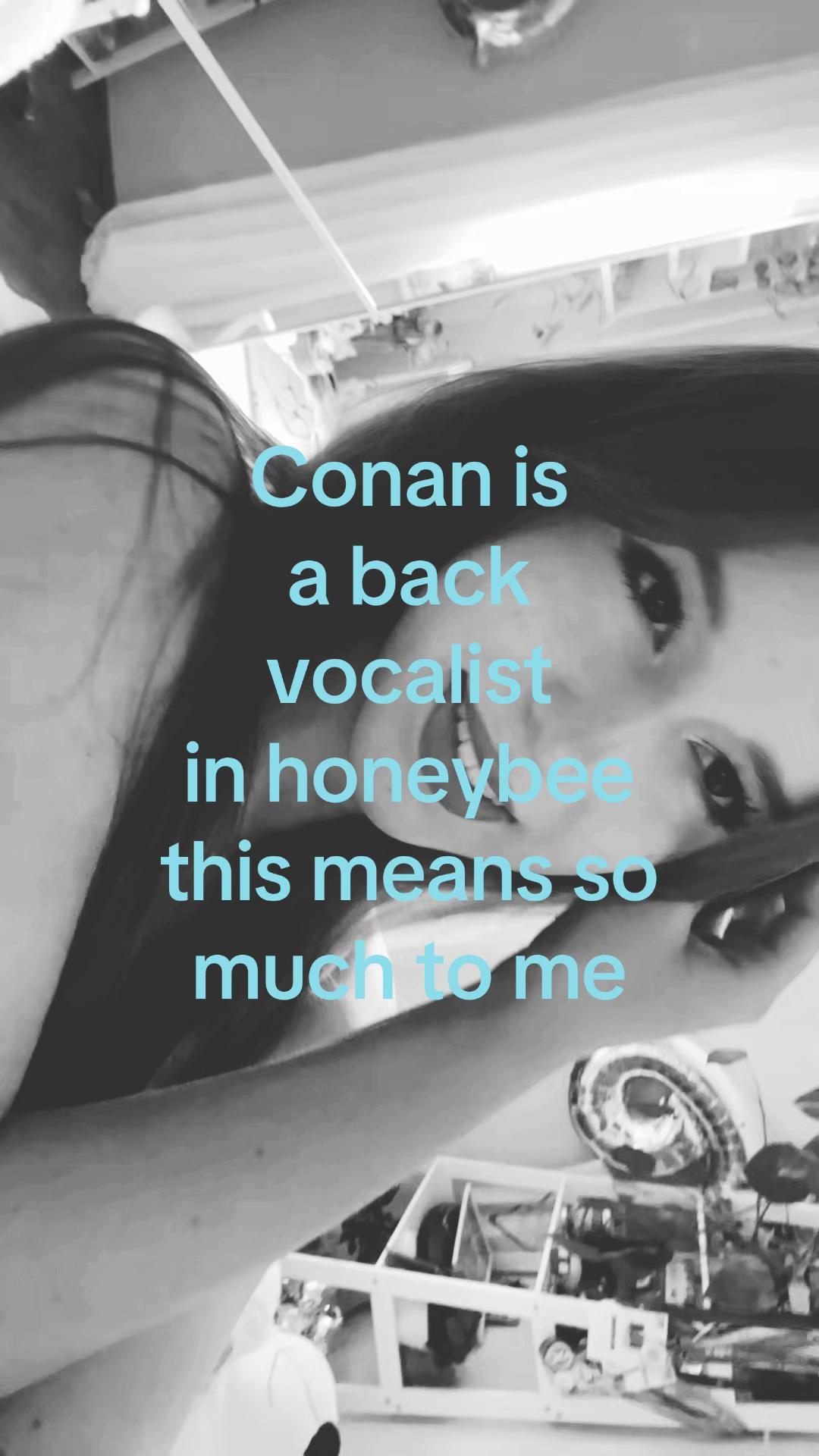 @⚭
