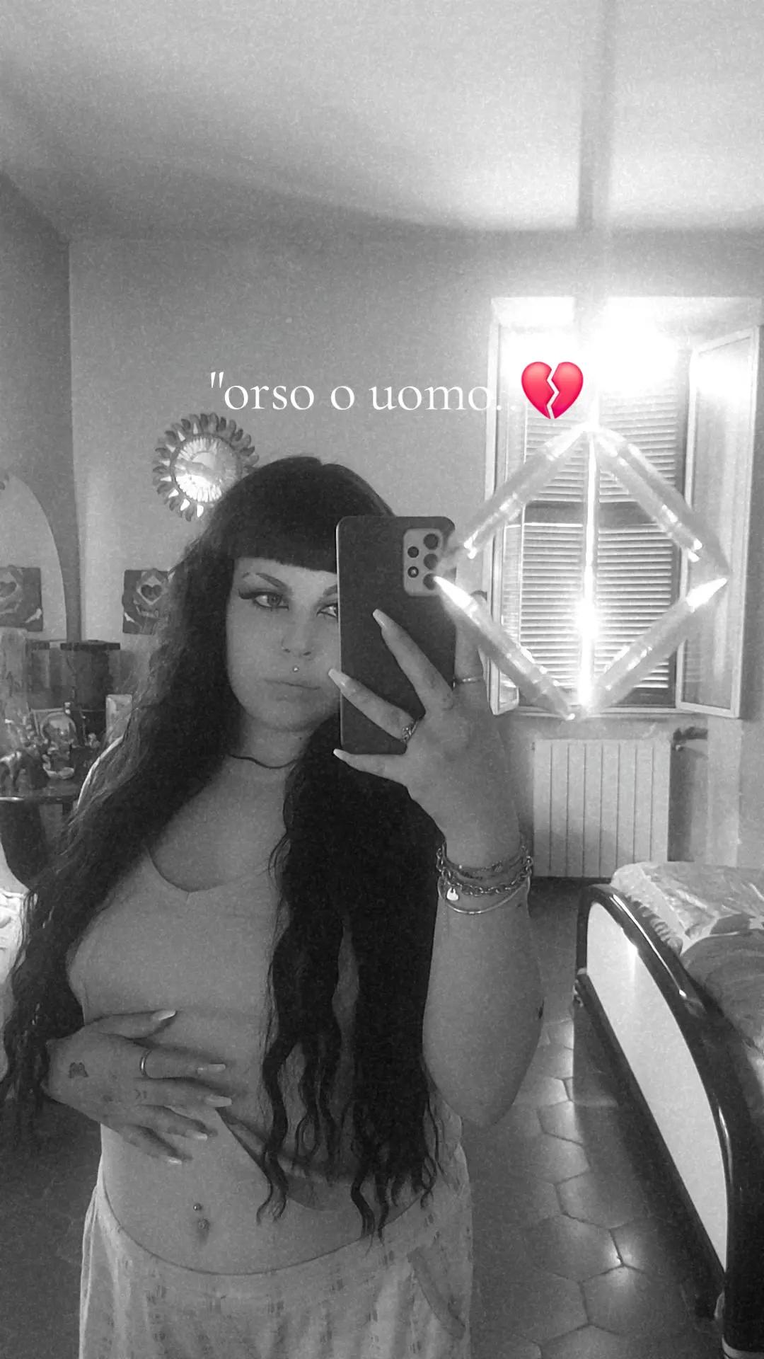 @Violetsaalvatoriii.