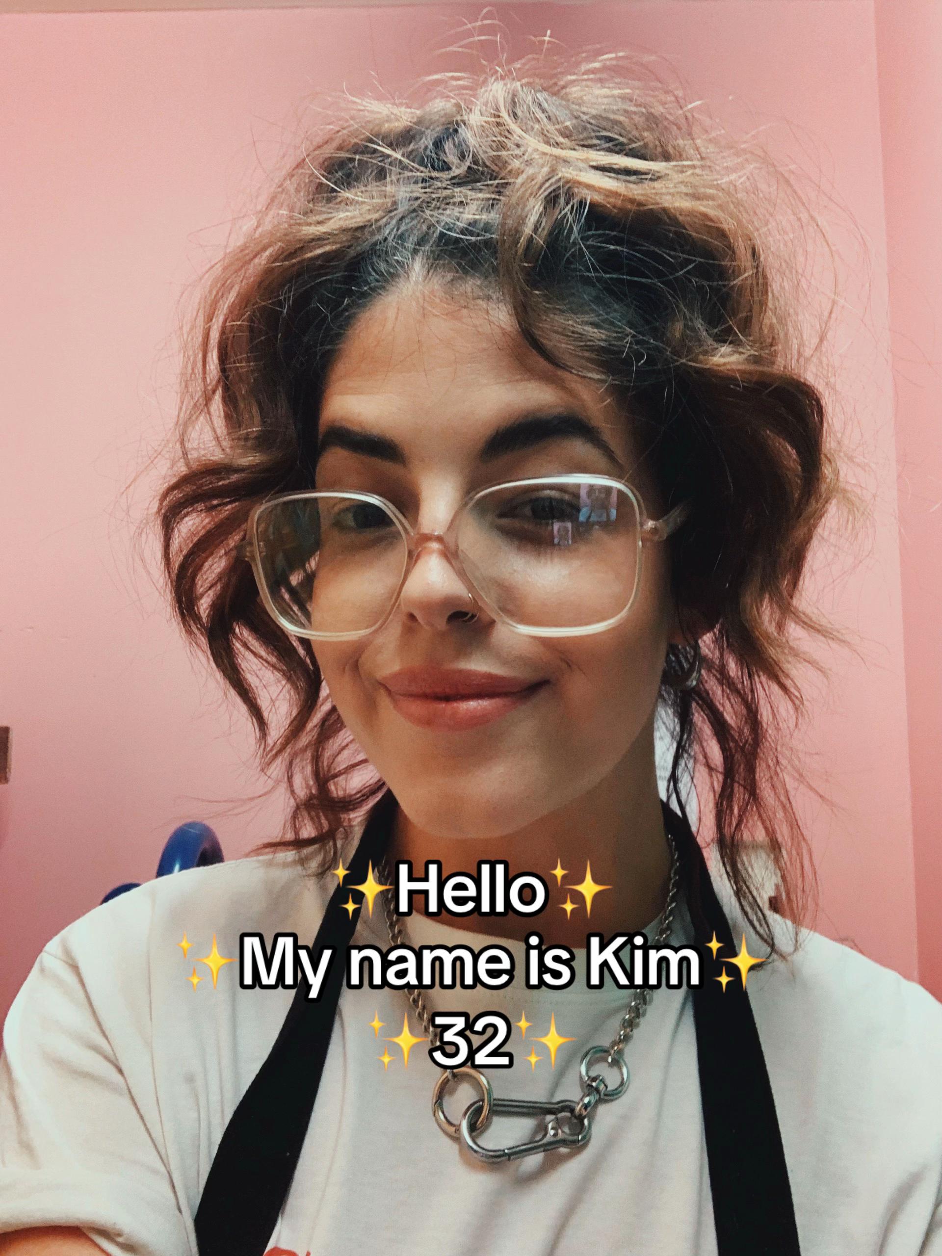 @✨🍎Kim🍎✨