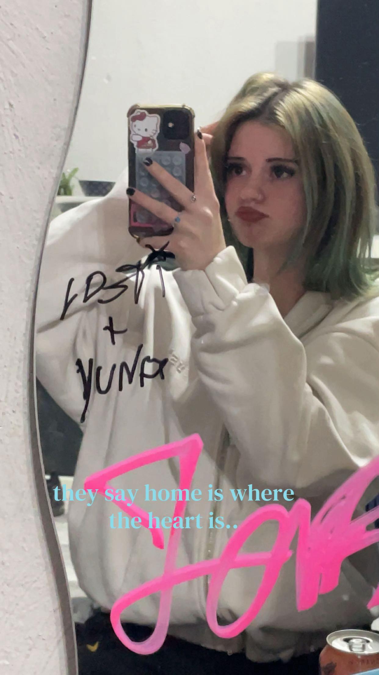 @yunaaa