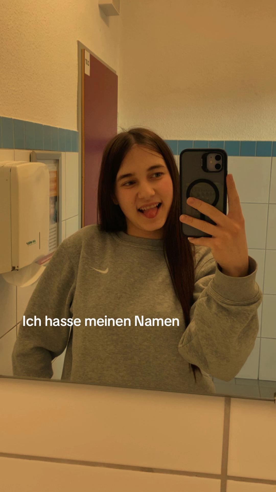@N🅰️N&euro;&yen;
