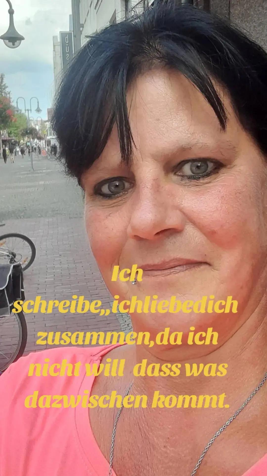 @Ramona Hexe 51