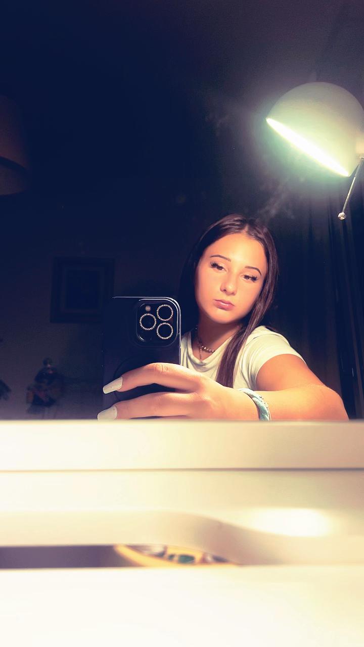 @Cami_013