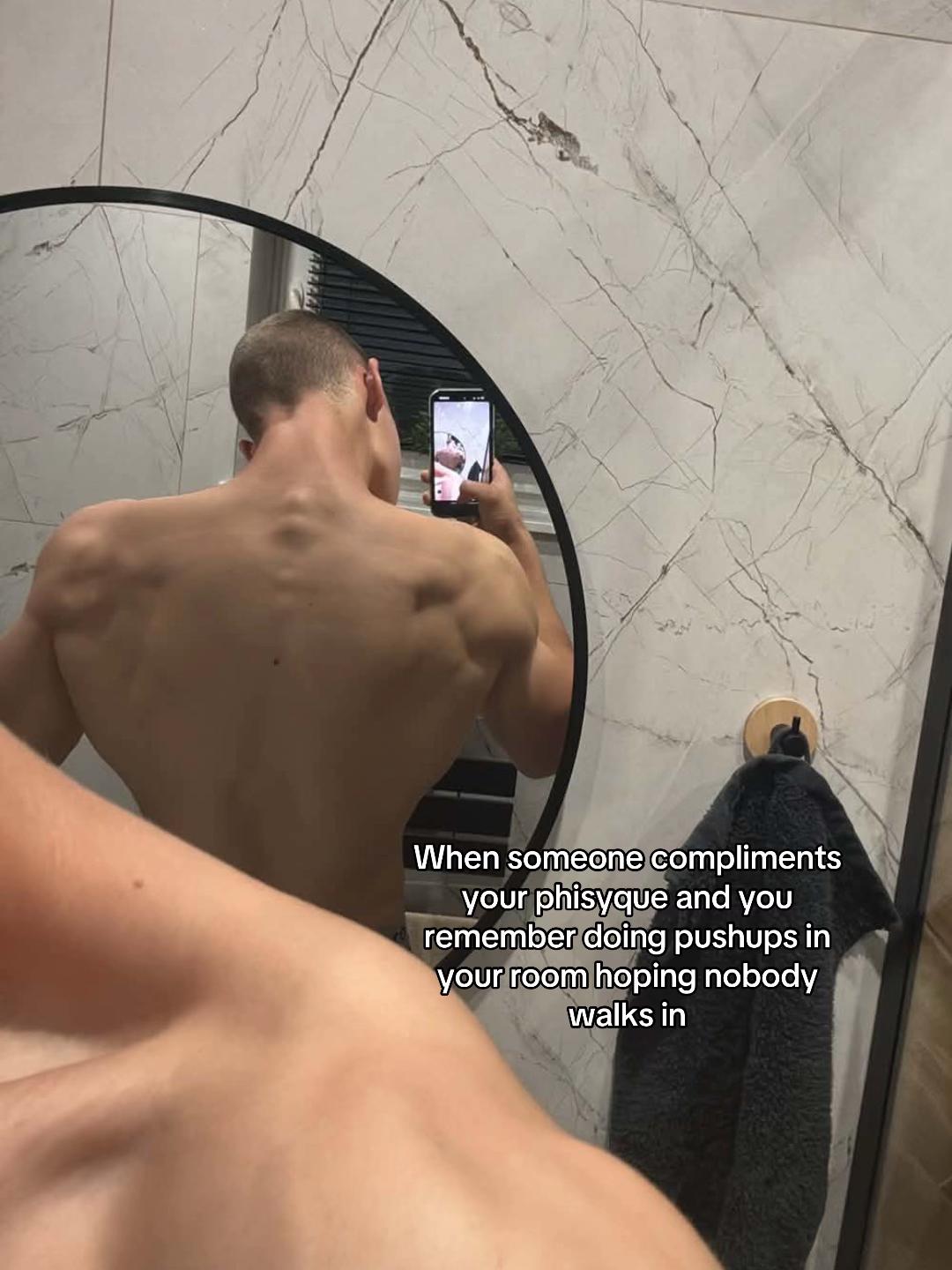 @🦇