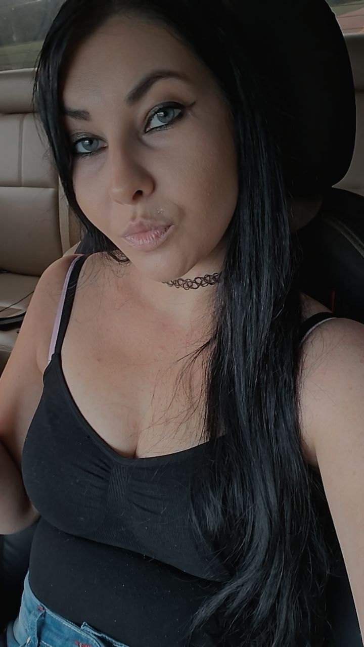 @Leelee23