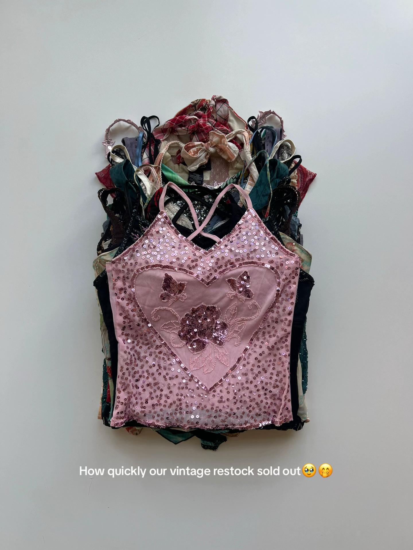 @Kitty Love Vintage