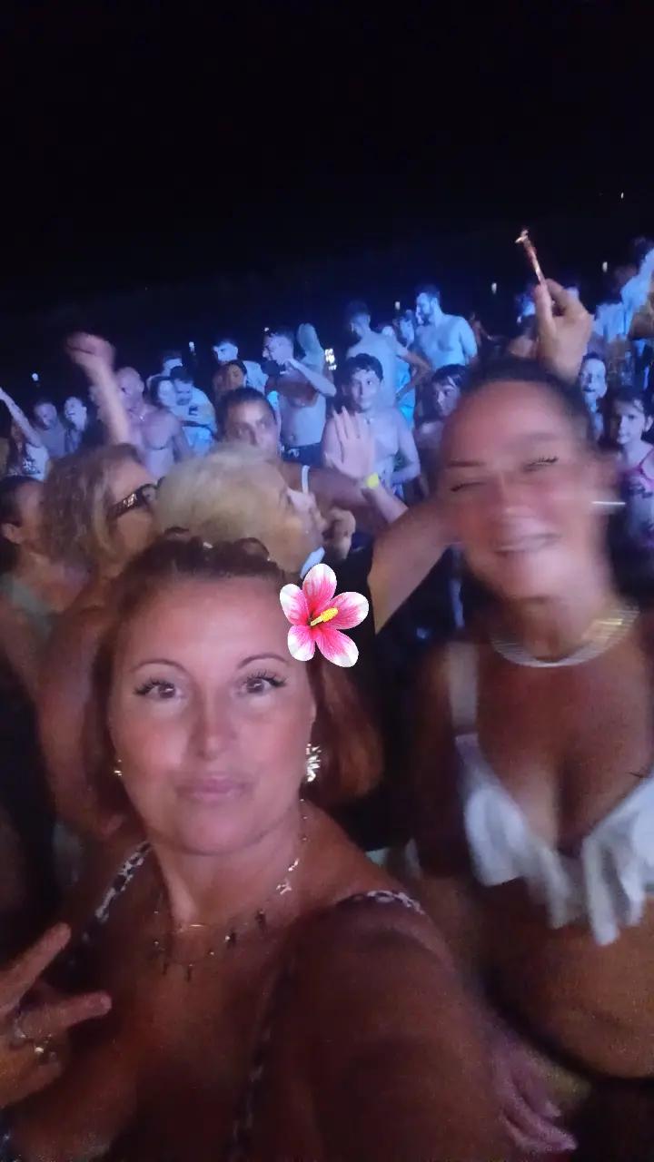 @Teresa Vela