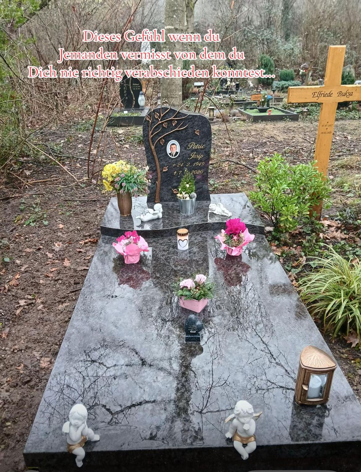 @✞