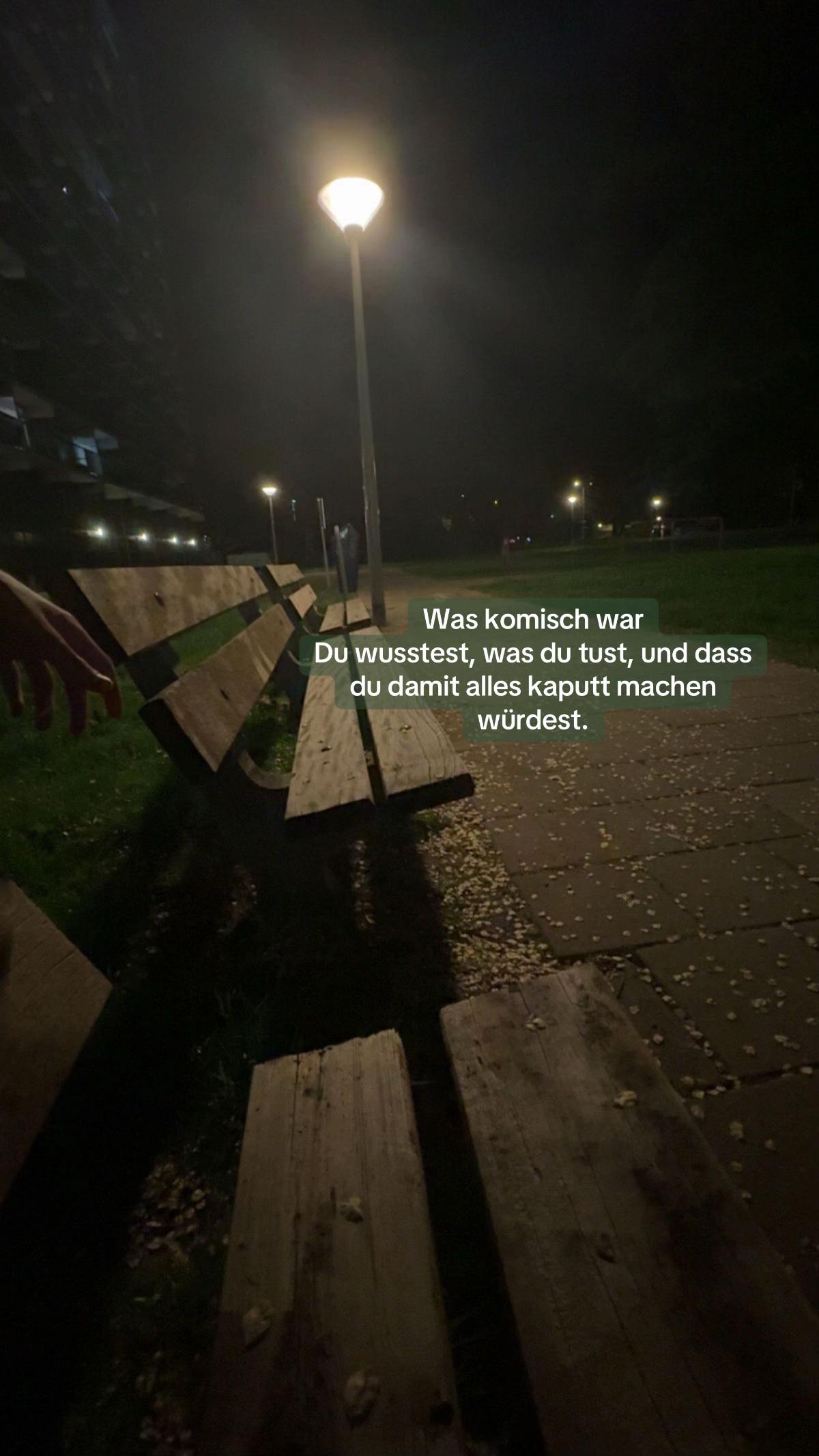@𝓡