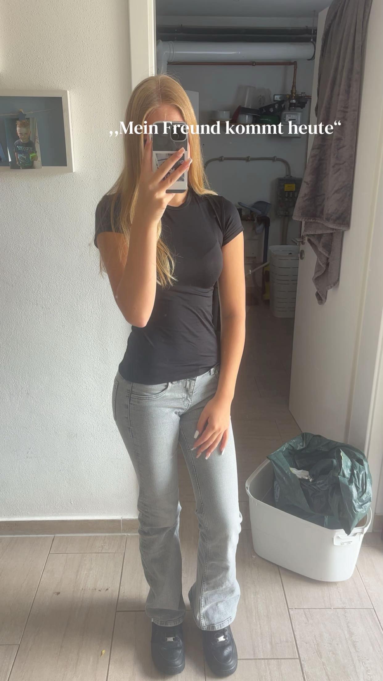 @𝐚𝐢𝐥𝐞𝐞𝐧