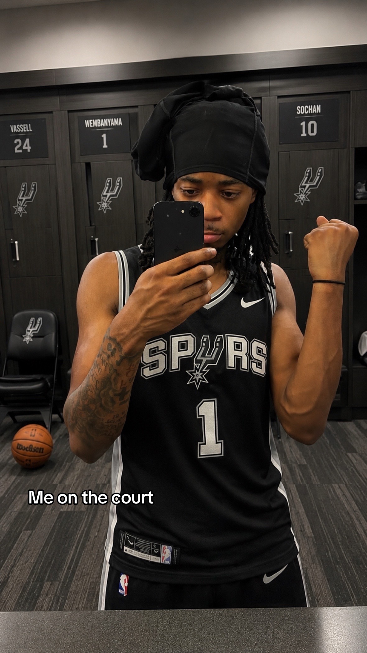 @Tj