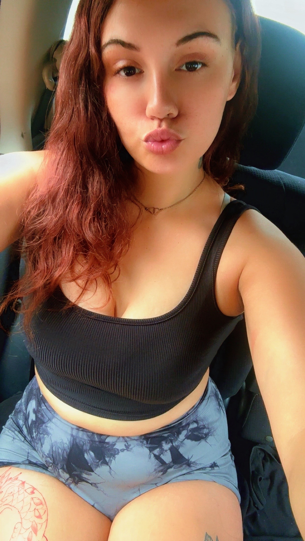 @Wh0s.lay