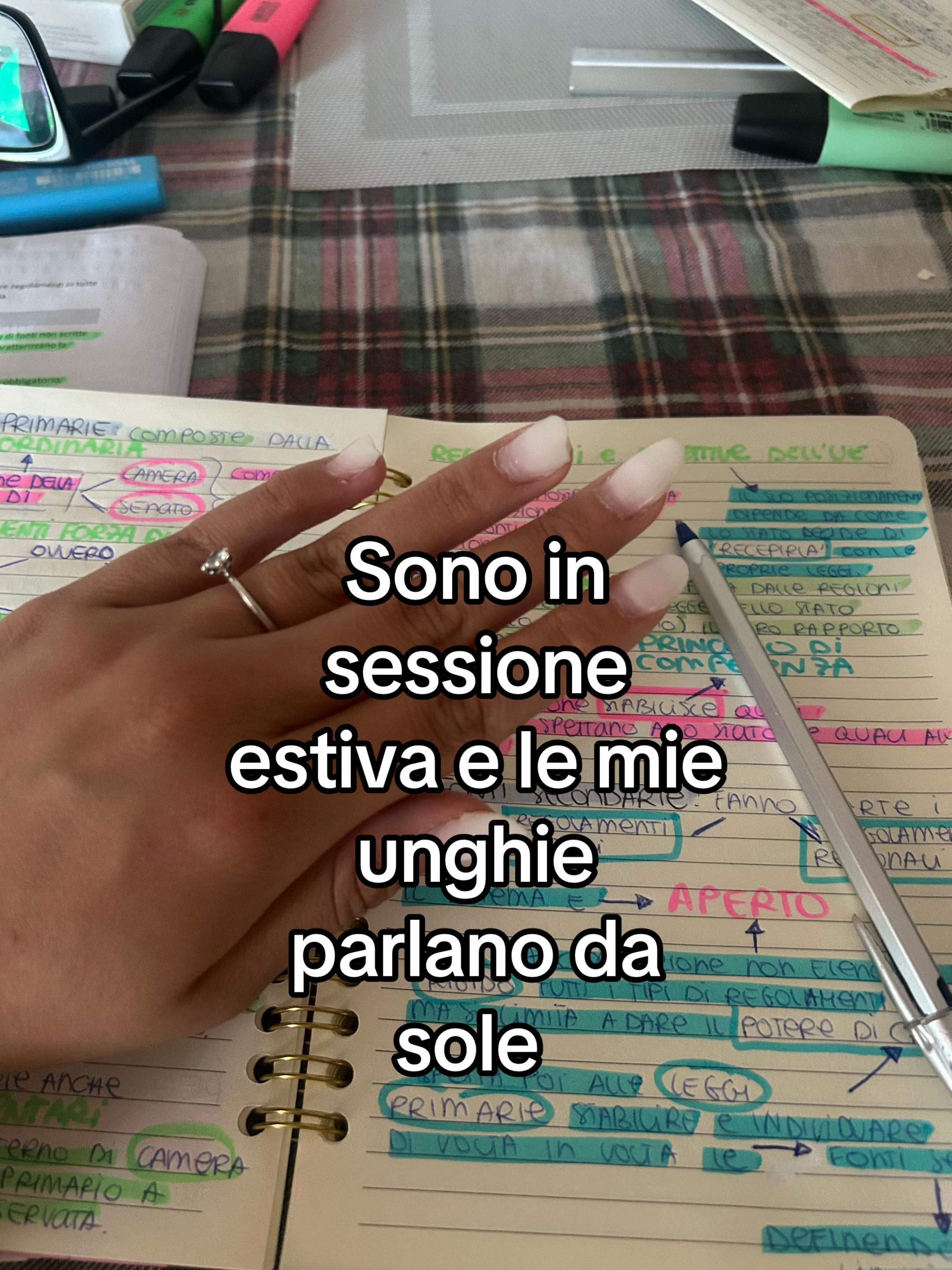 @Chiara🌸🦦