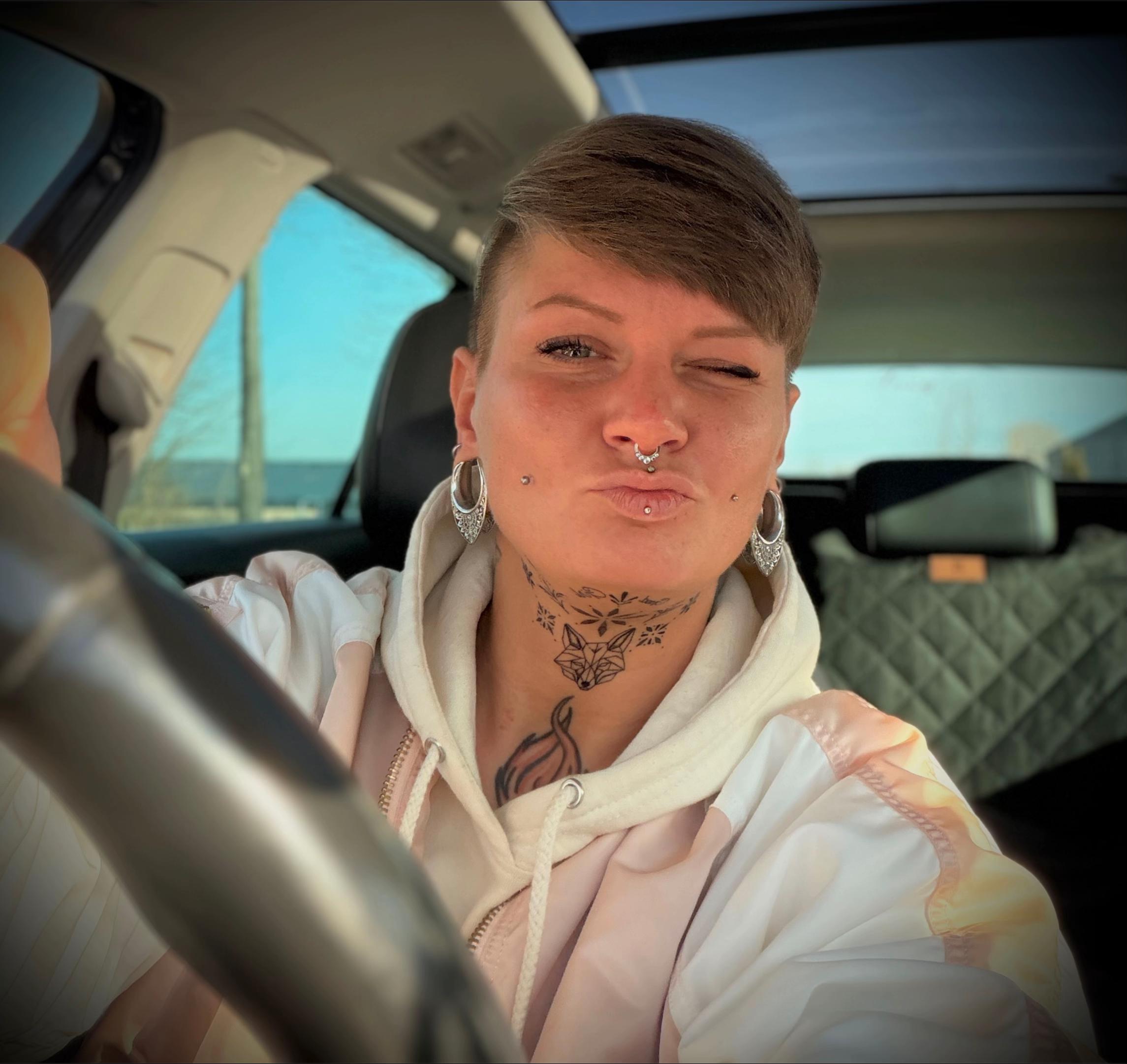 @foxy trucker lady