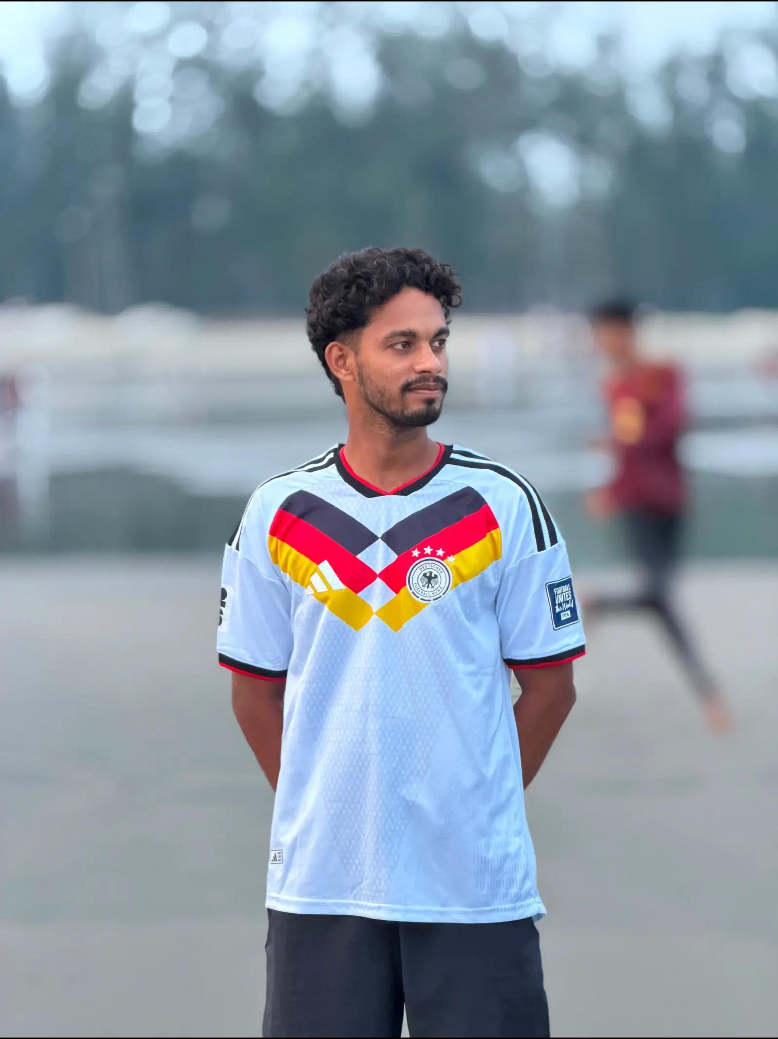 @Forhad Hasan👑🥀🥰