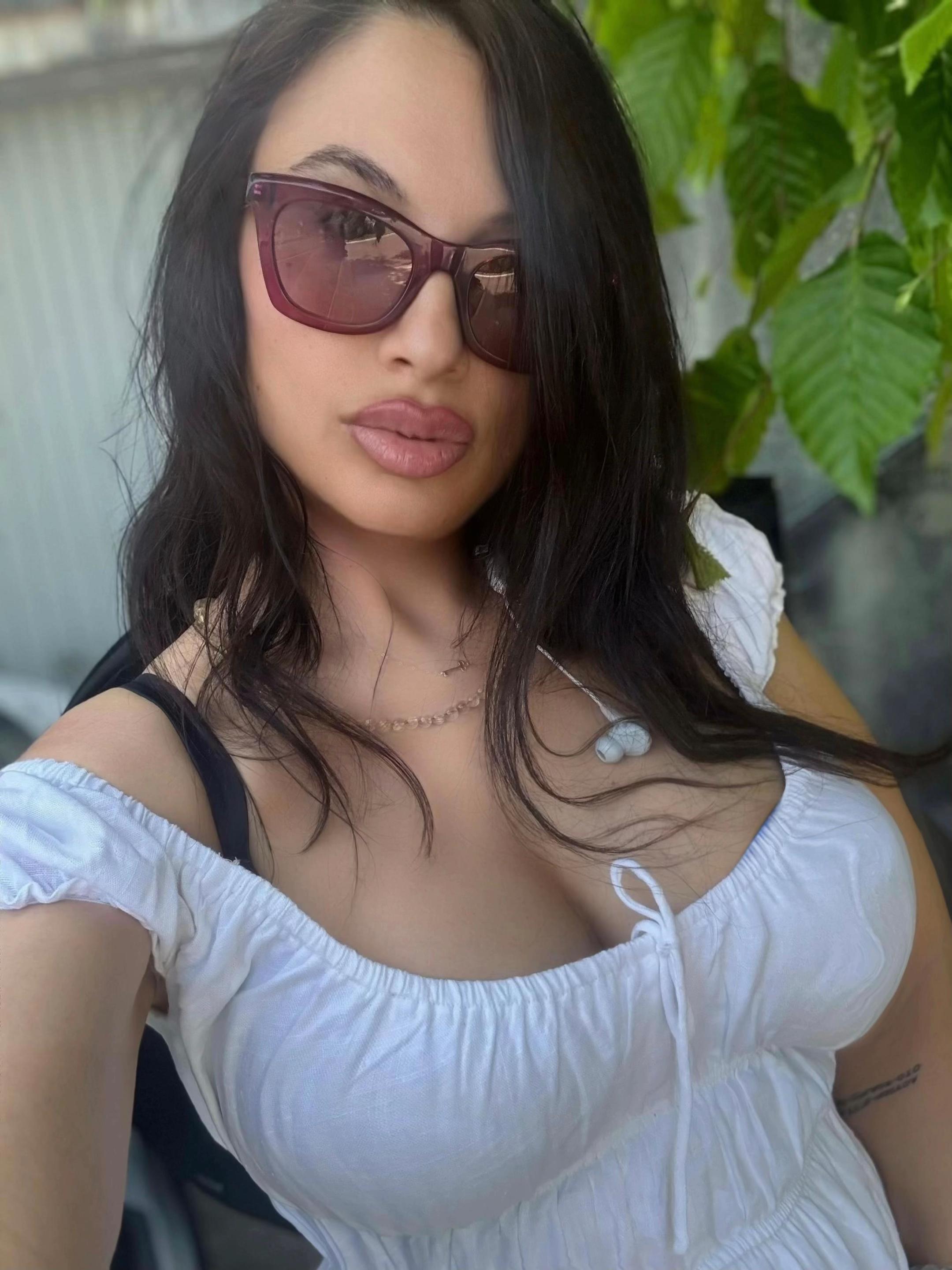 @Teodora