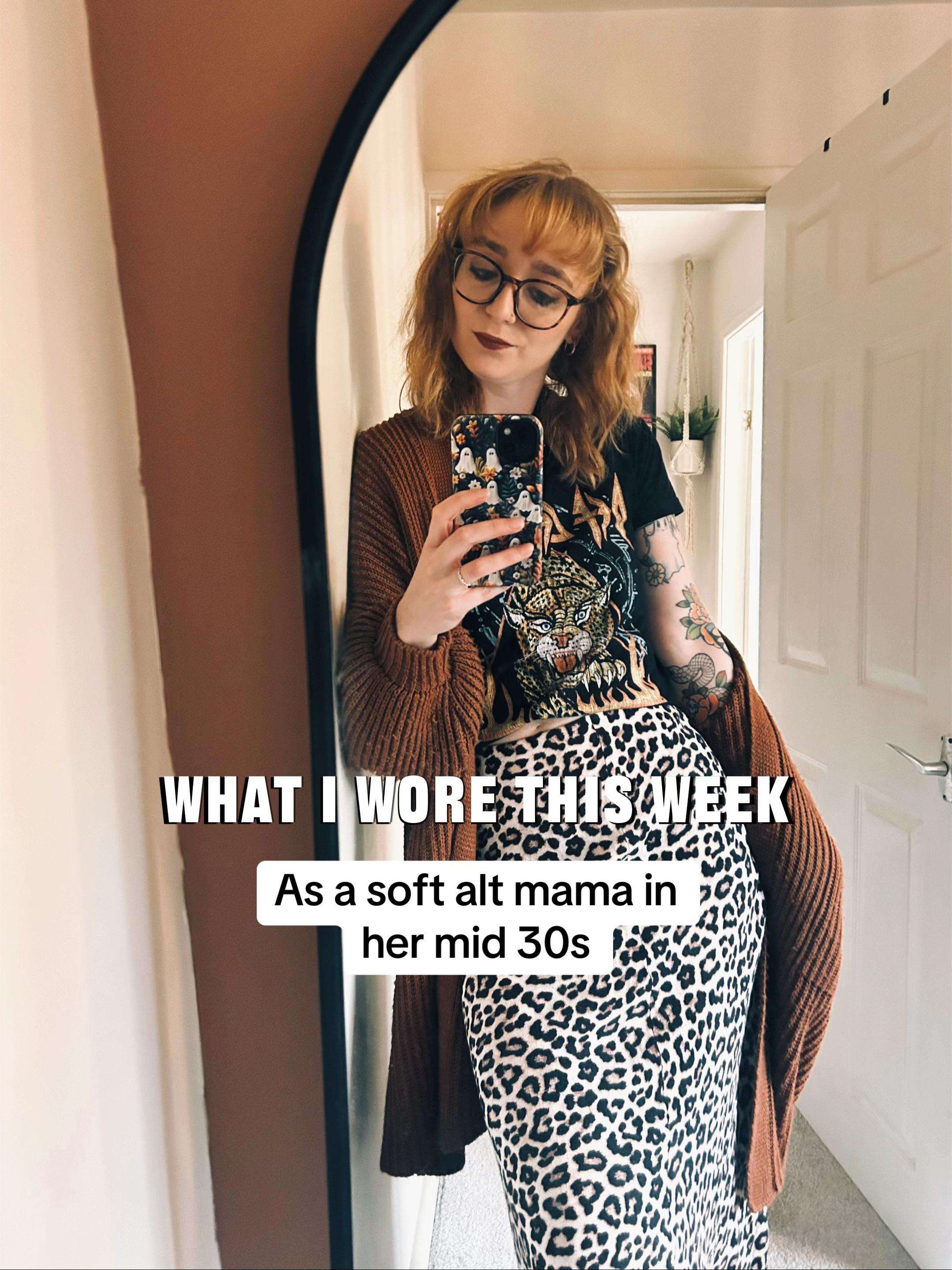 @Laury 🖤 Soft Alt Outfit Inspo