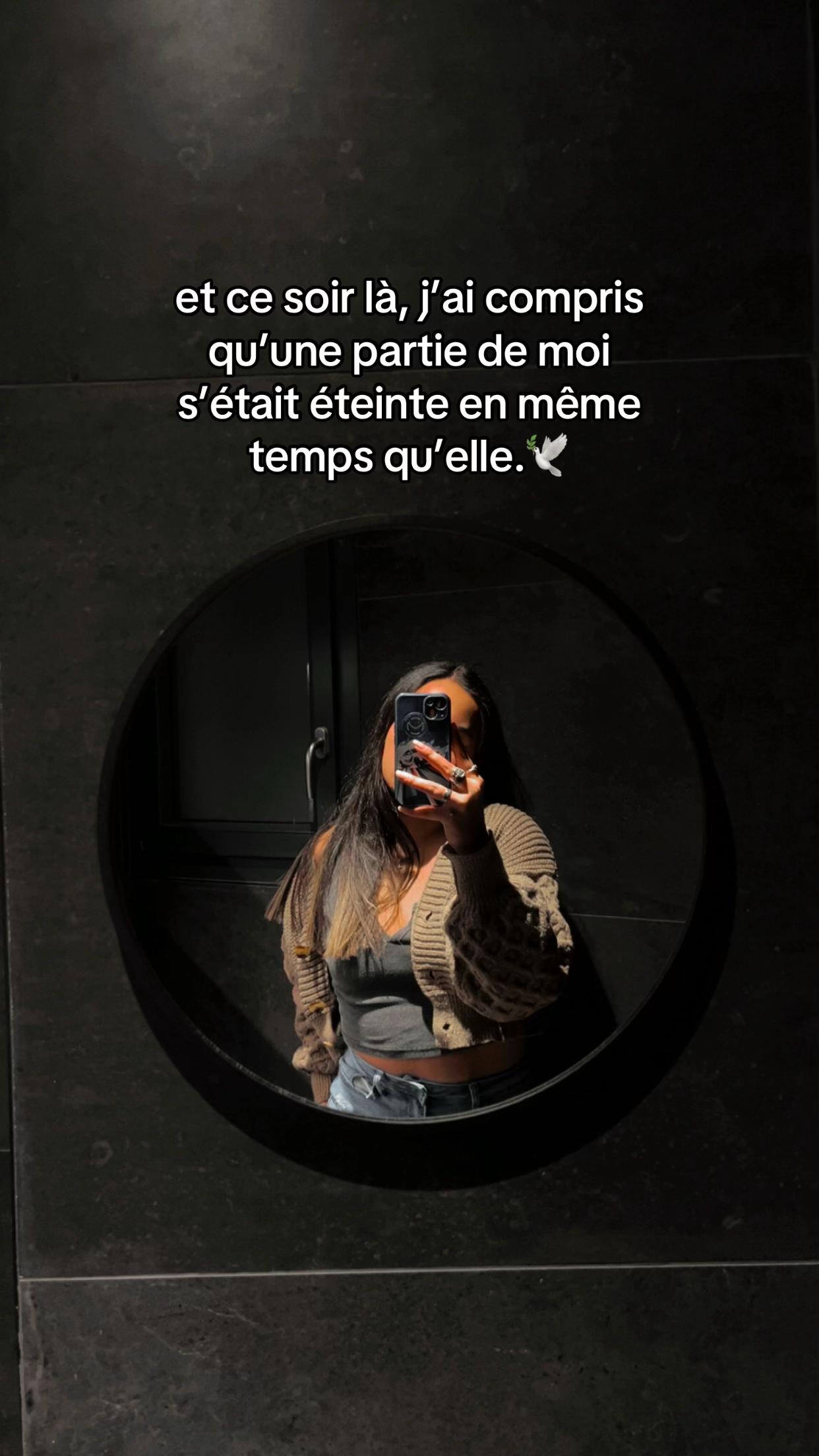 @zazaxaumax