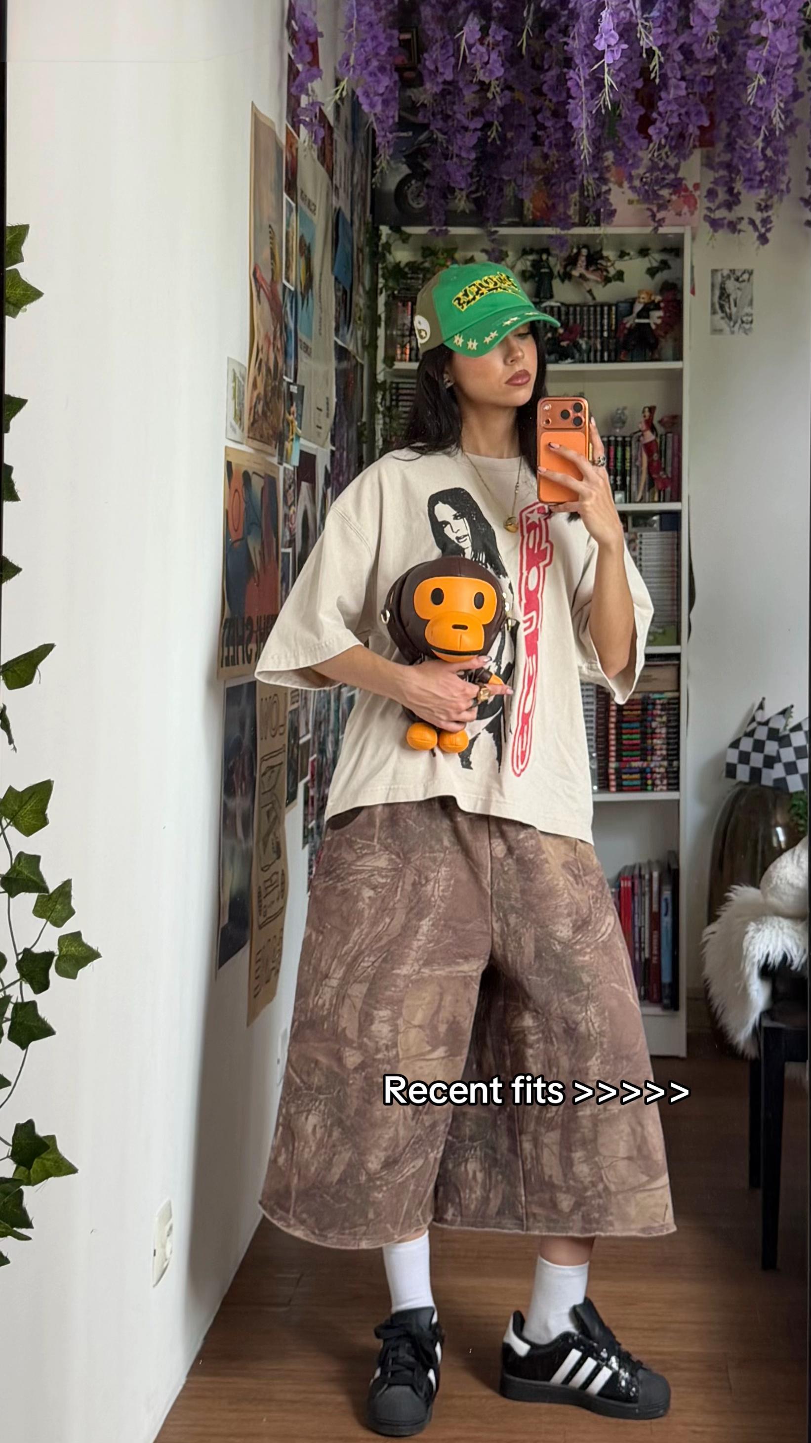 @𝙇𝙊𝙐𝙉𝘼