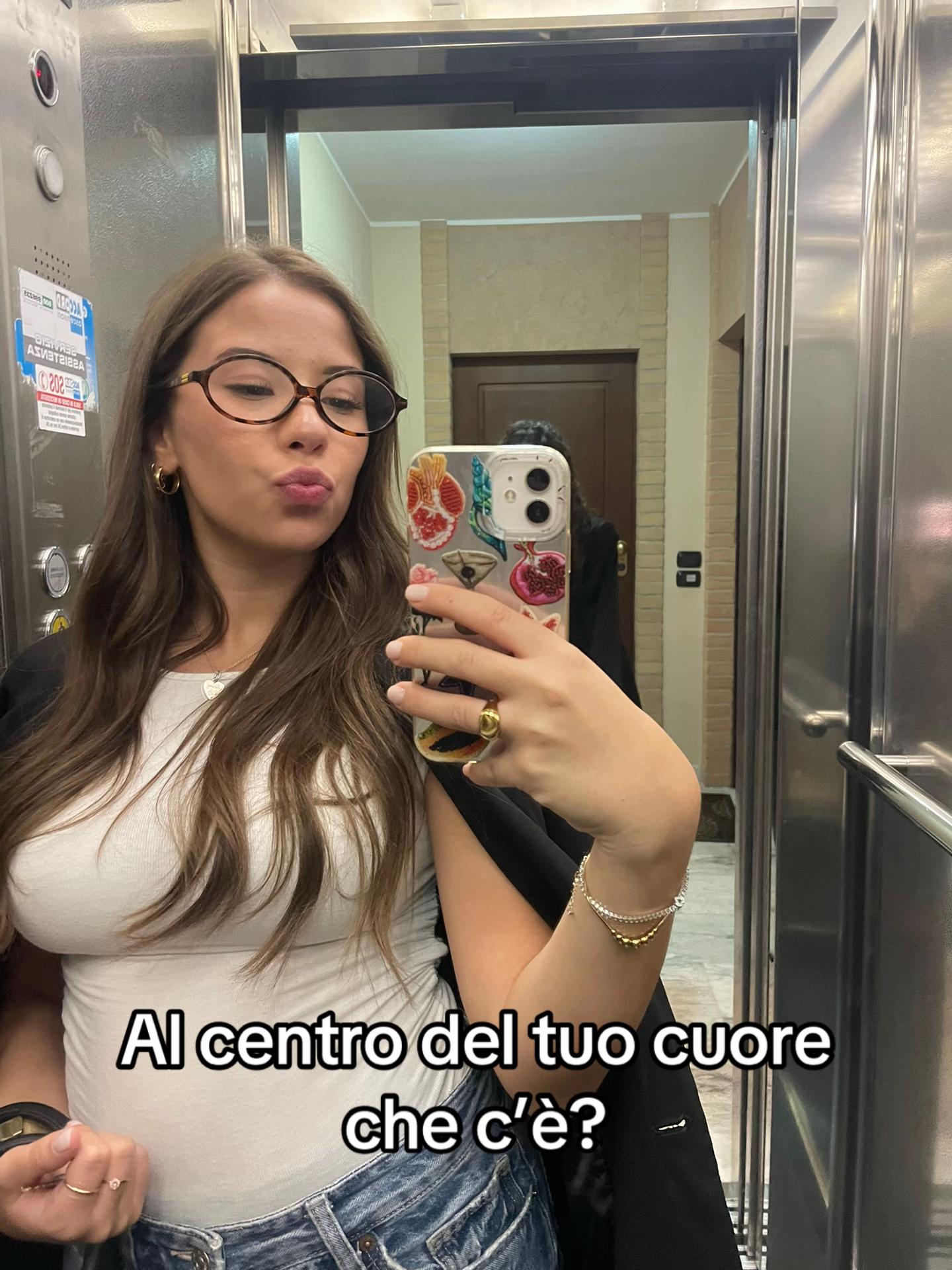 @sesè
