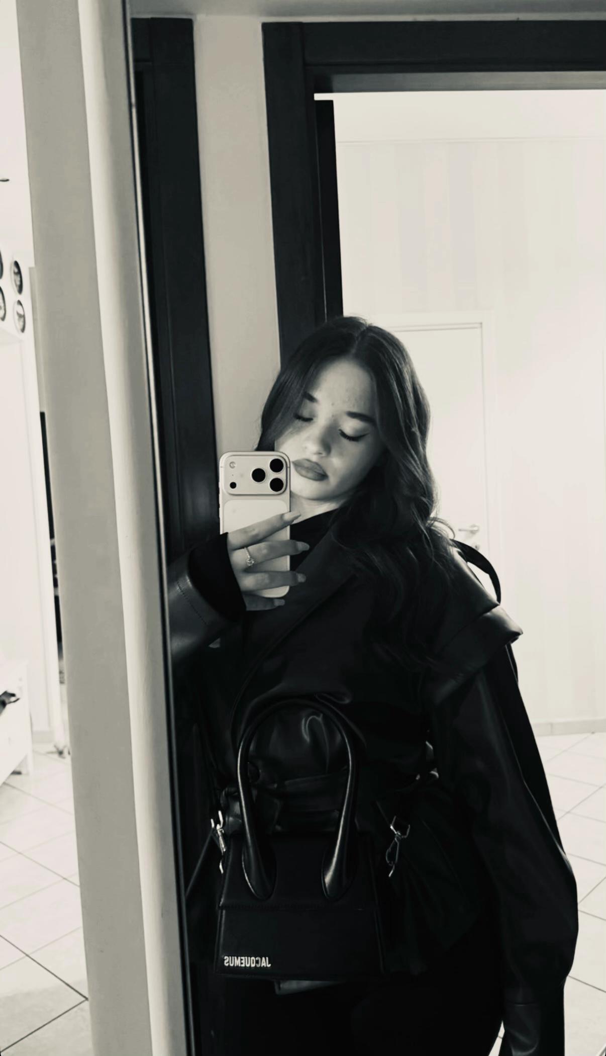 @Mayacastellano____