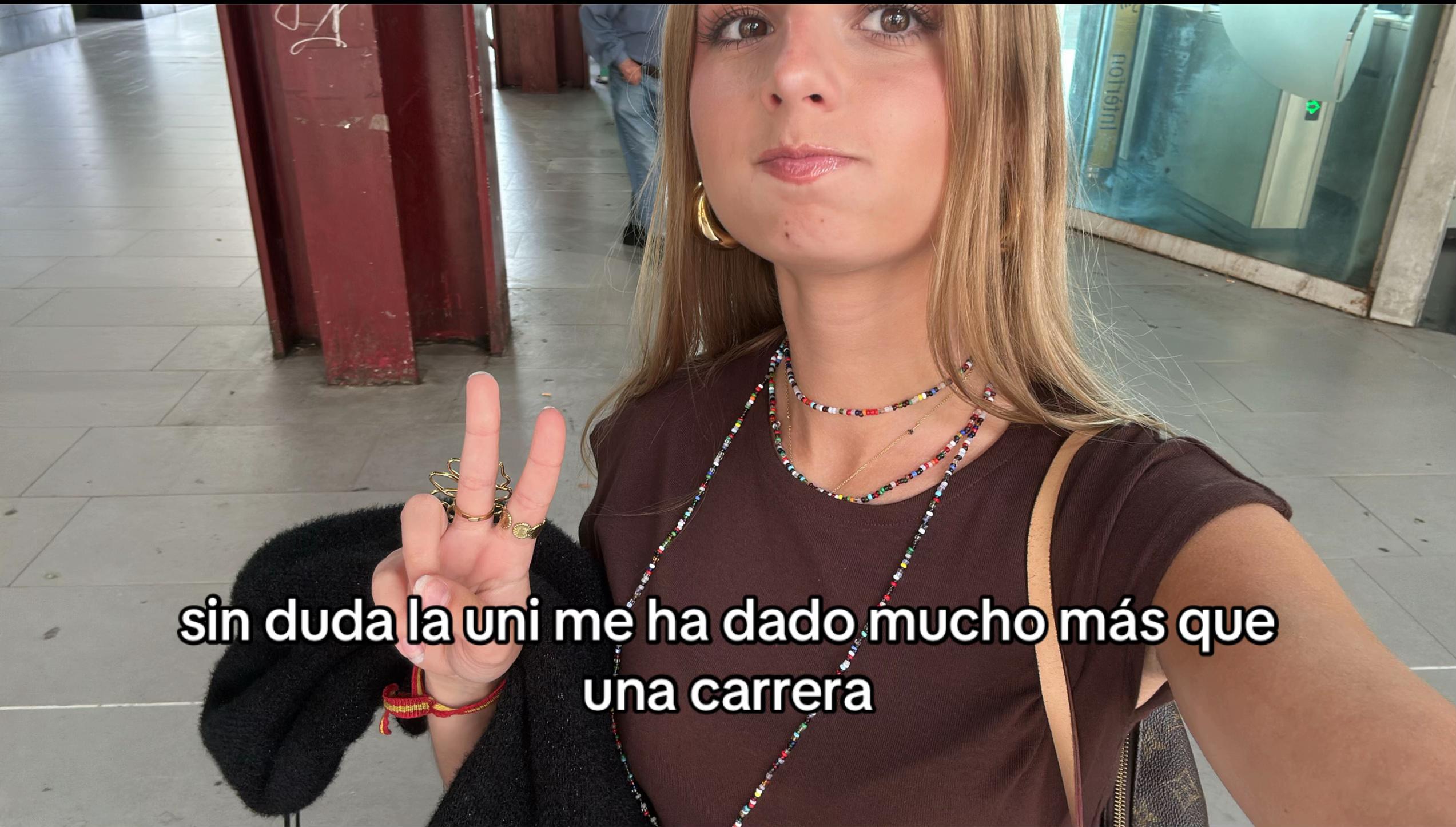 @lola