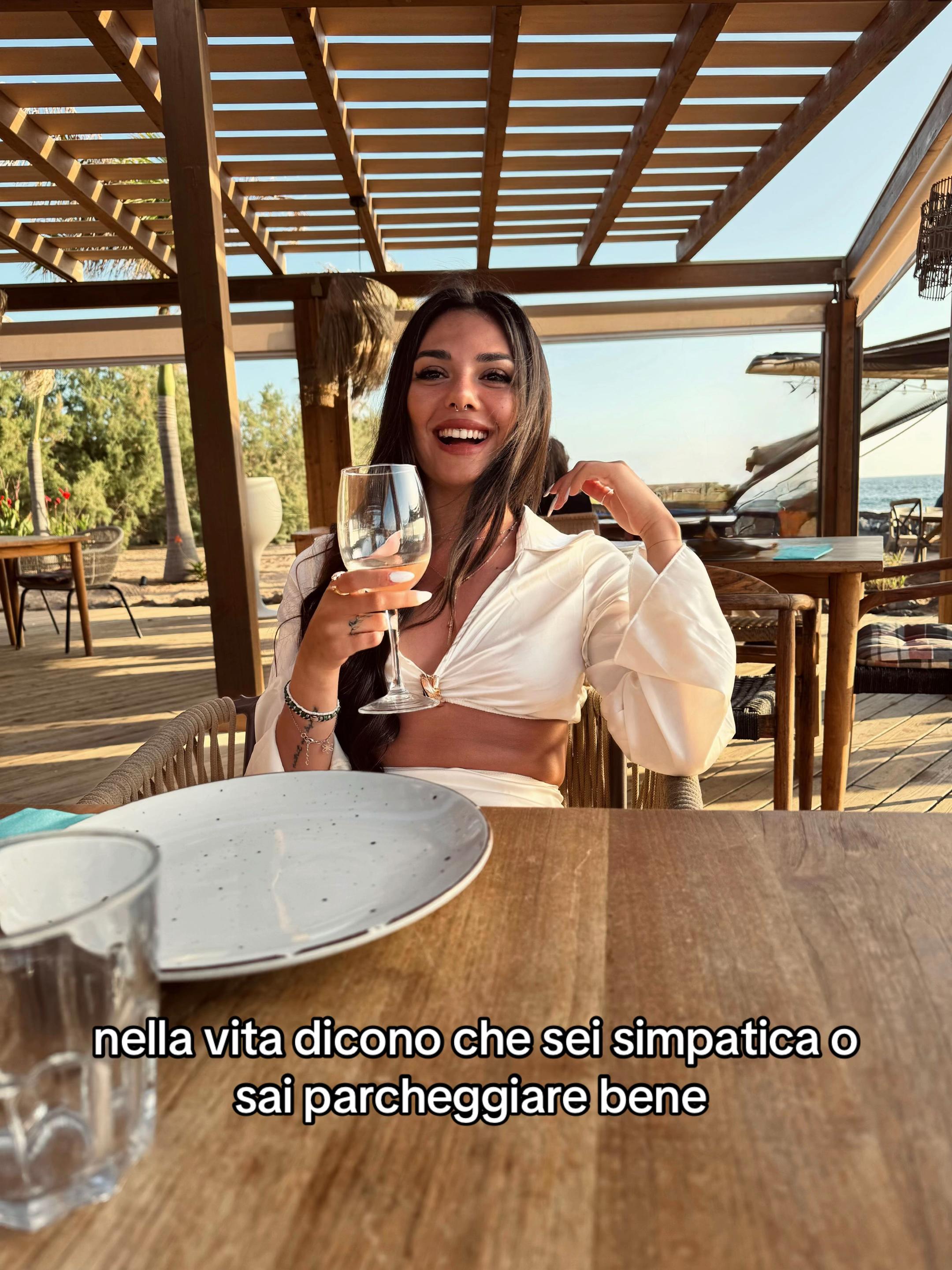 @chiaravanni_