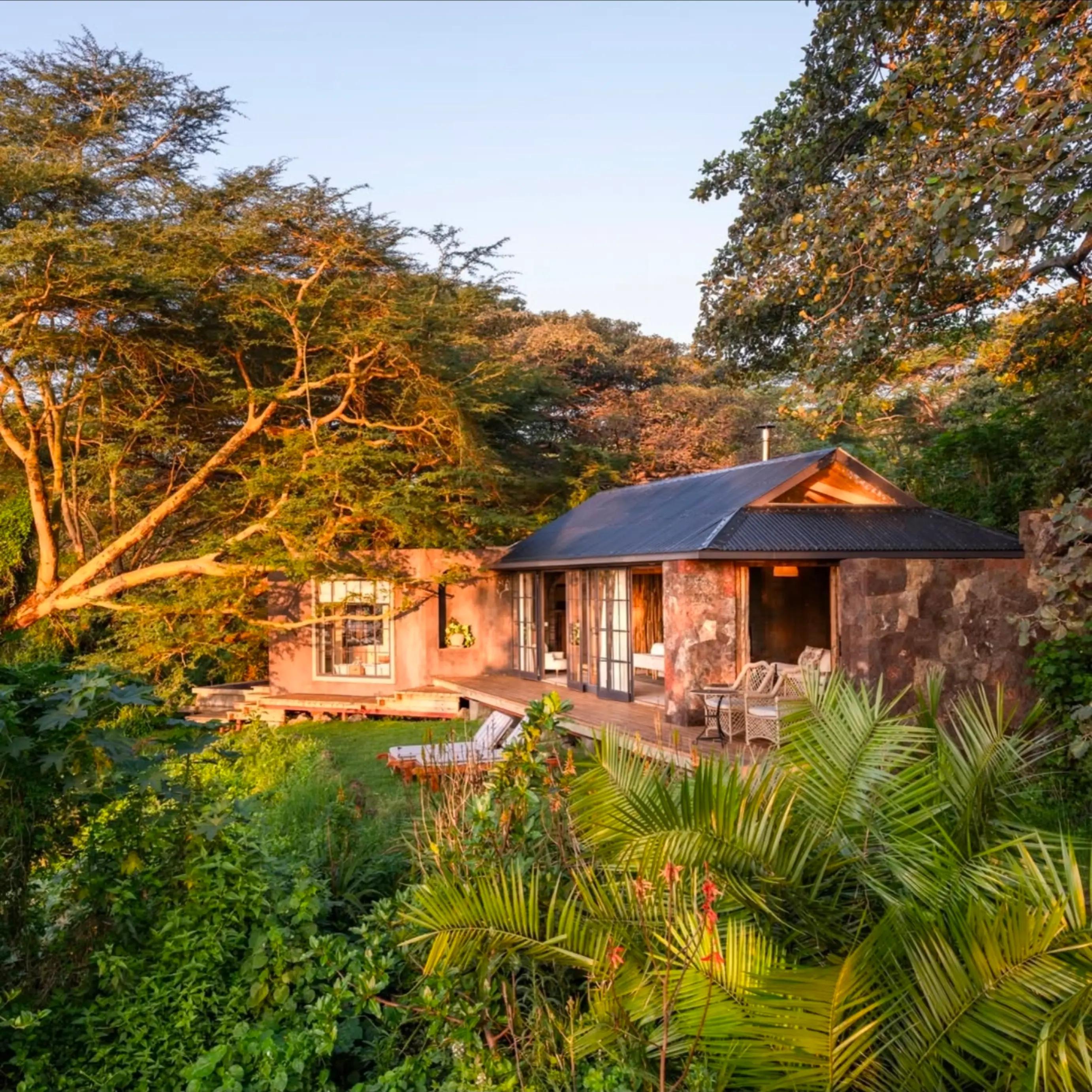 @Luma Sunsets Tours & Travel