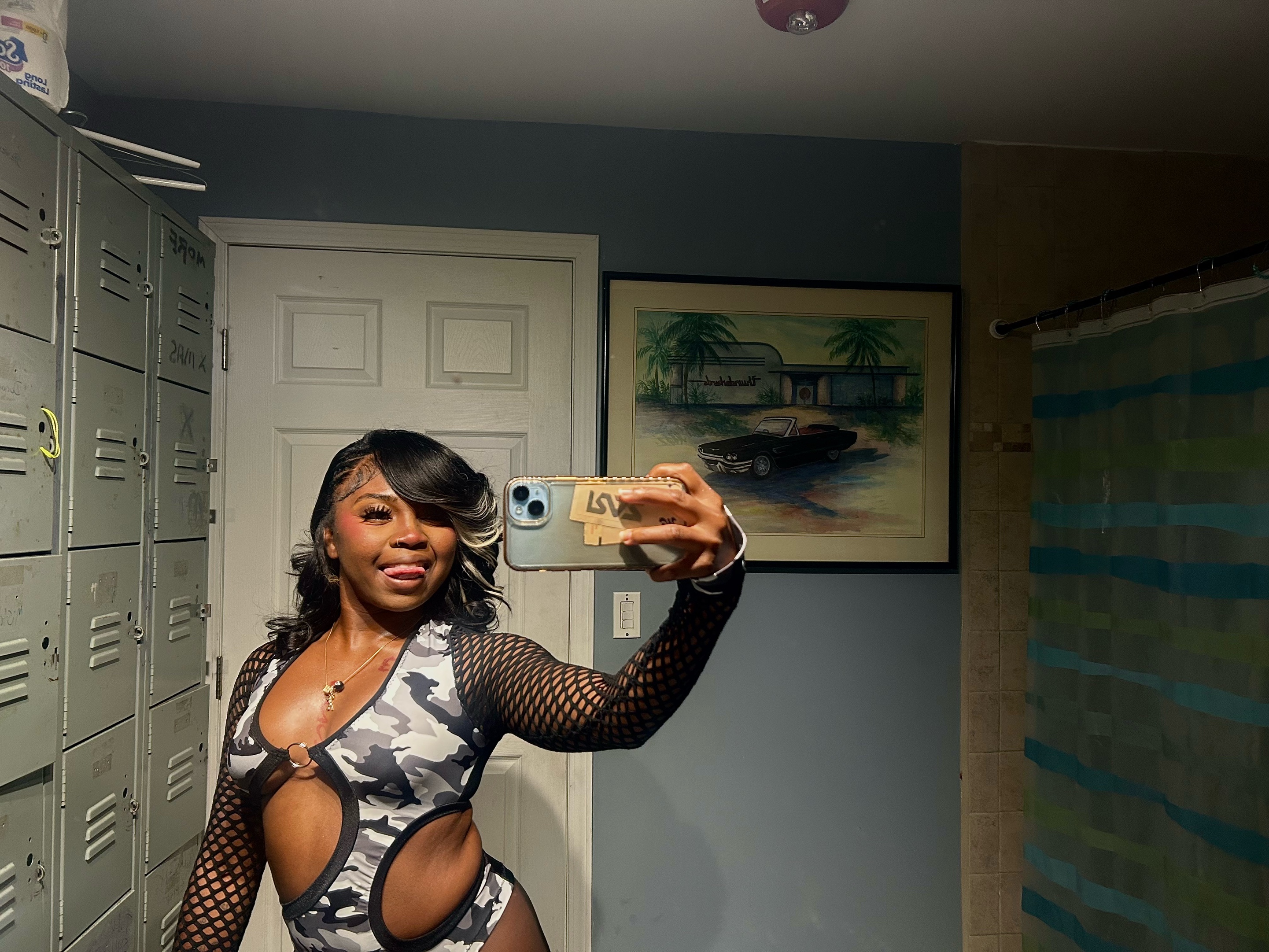 @KayBae 🪽