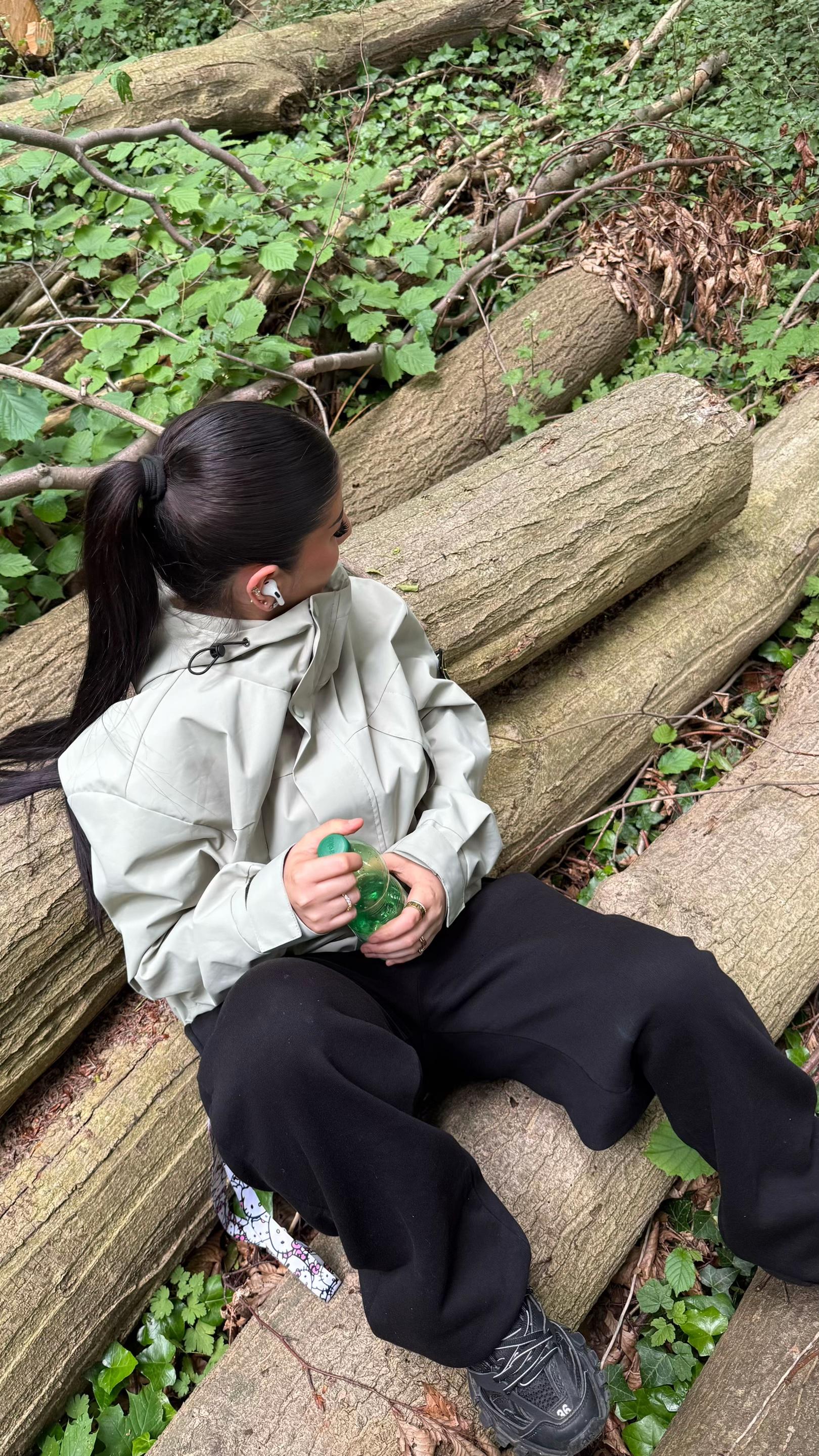 @𝐿