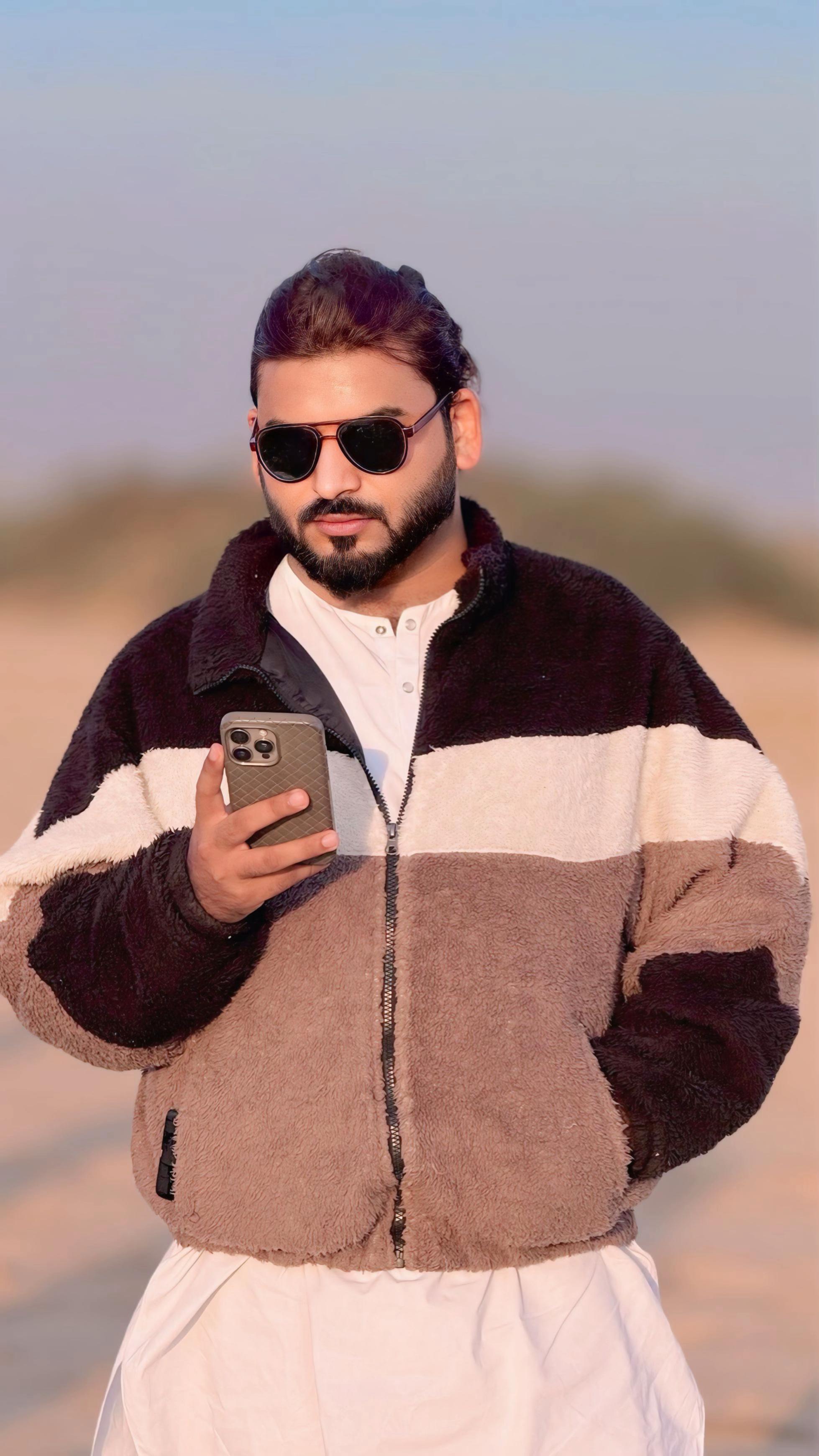 @Baلُoچ